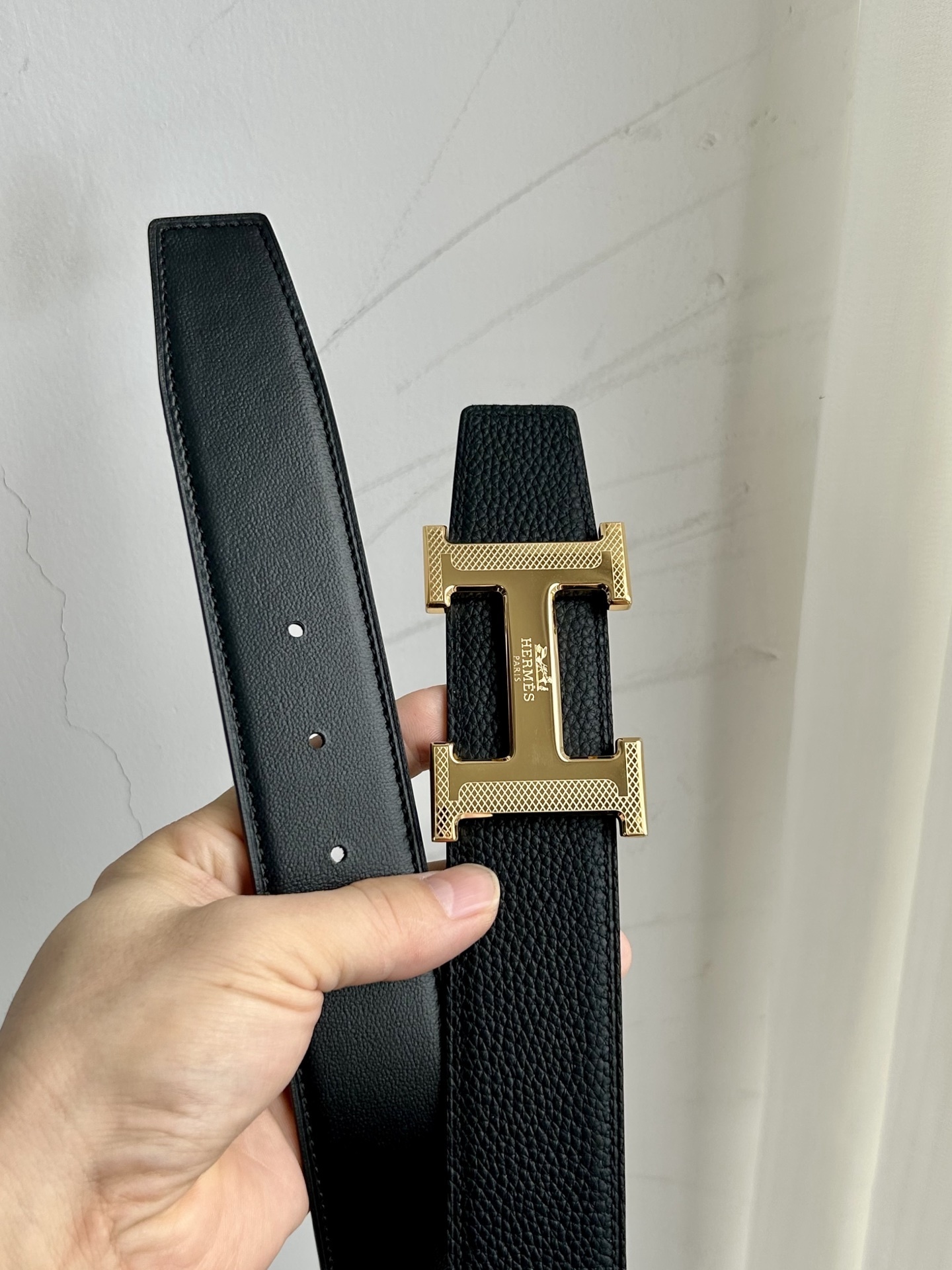 Luxury Hermès H Buckle Grained Leather Belt - Premium Accessories