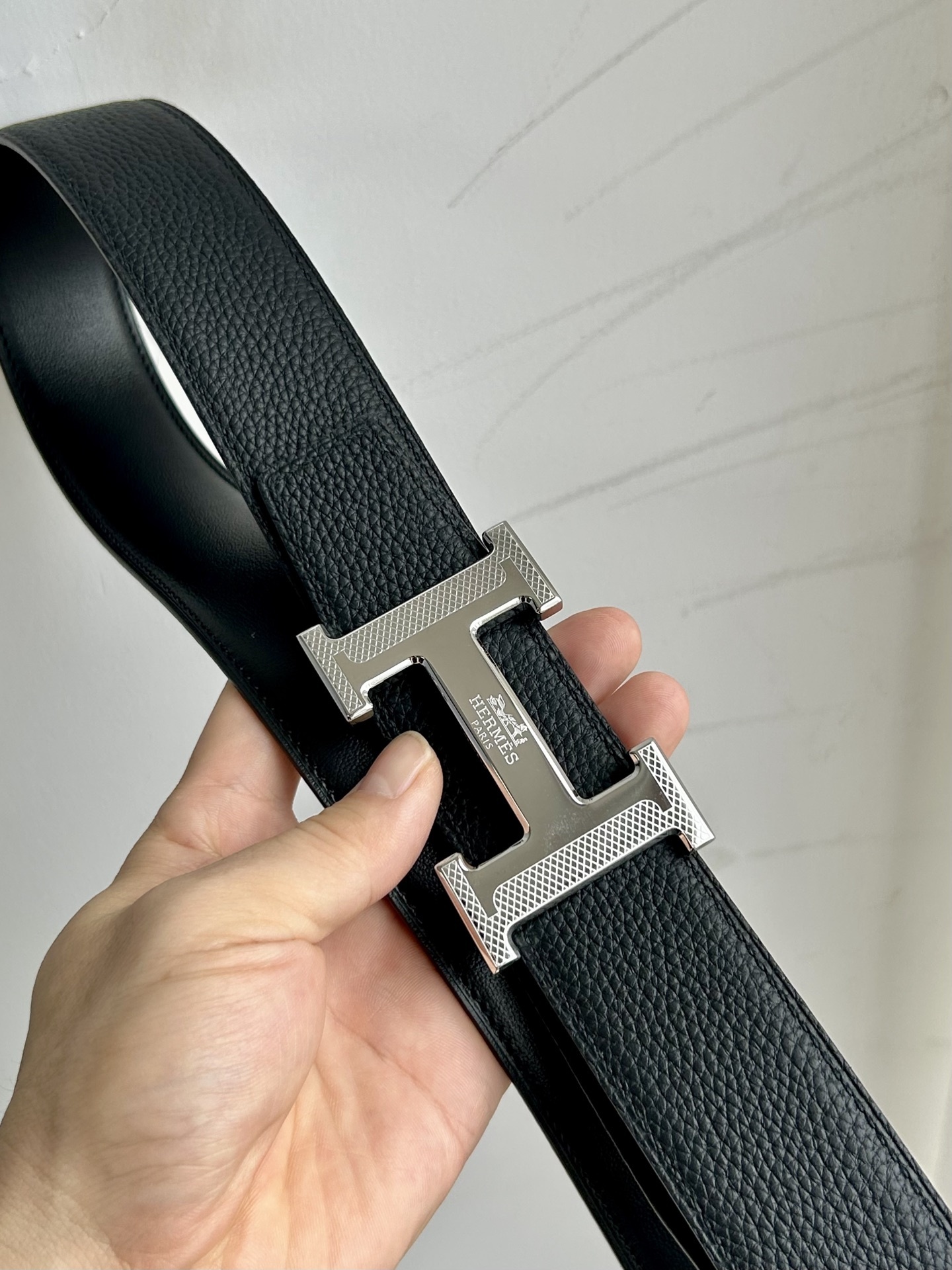 Luxury Hermès H Buckle Grained Leather Belt - Premium Accessories