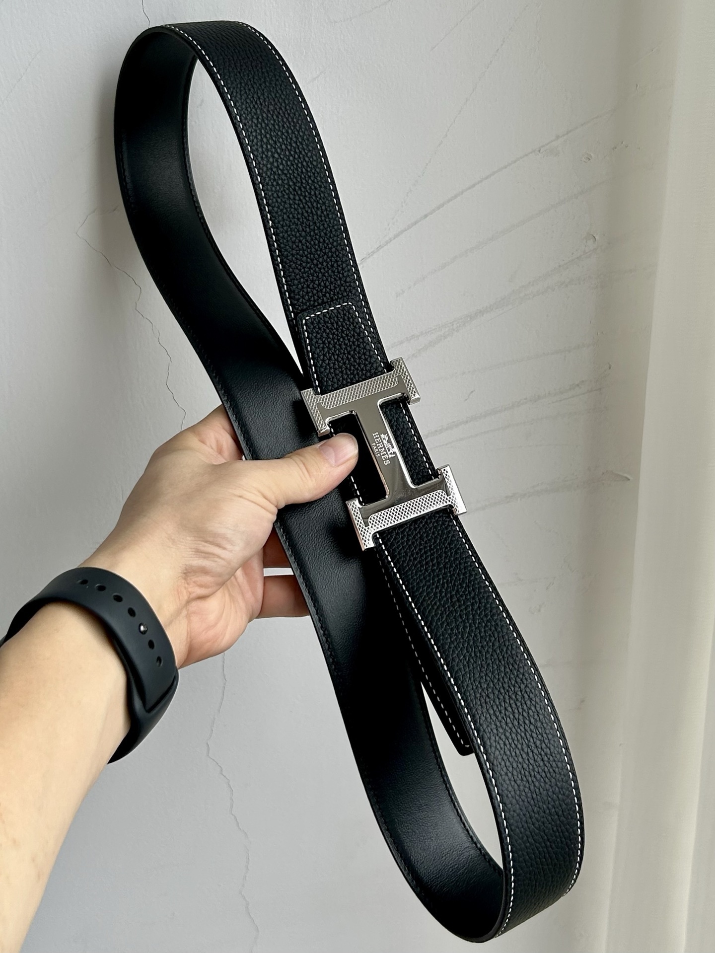 Premium Leather H Buckle Belt - Classic Luxury Design for Men