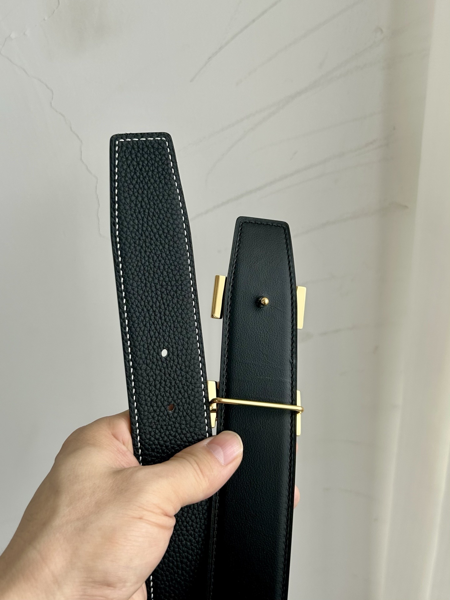 Premium Leather H Buckle Belt - Classic Luxury Design for Men