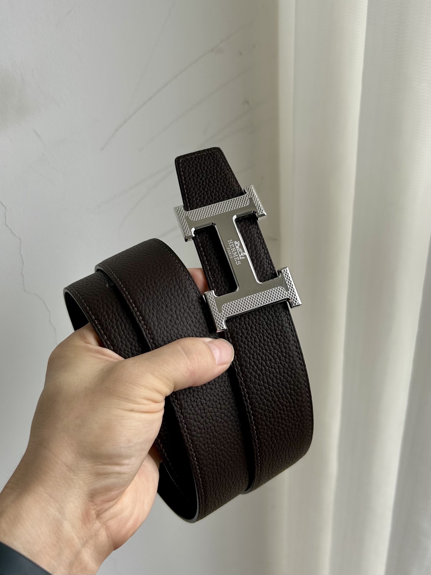 Hermès Men's Reversible Leather Belt with Gold H Buckle