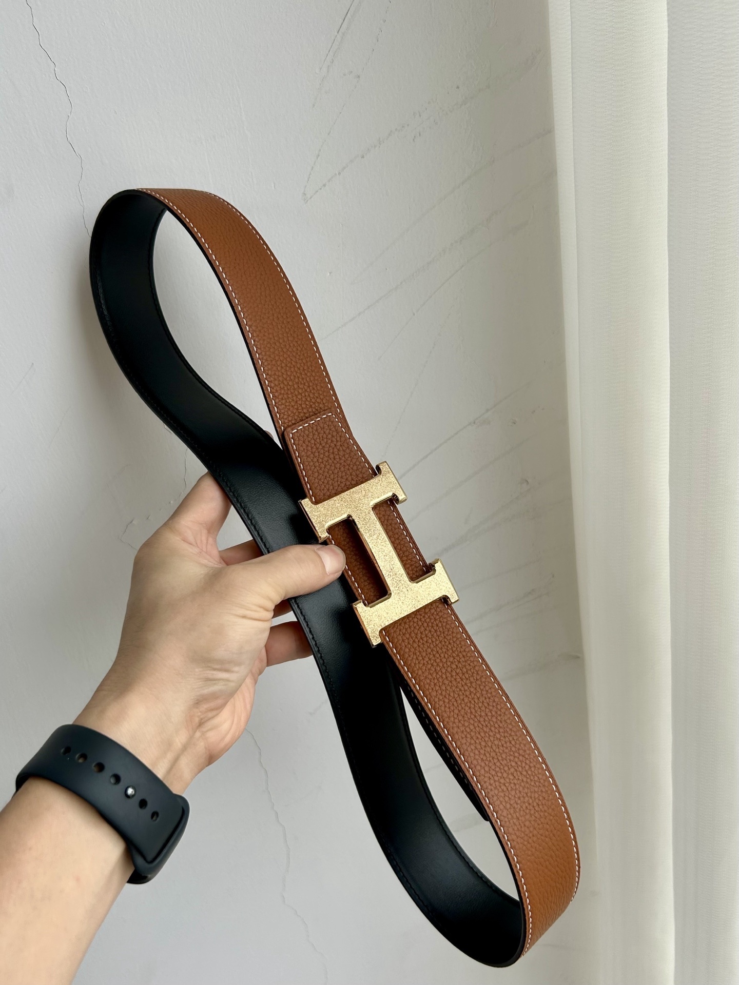 Premium Leather Belt with Iconic H Buckle - Classic Designer Style