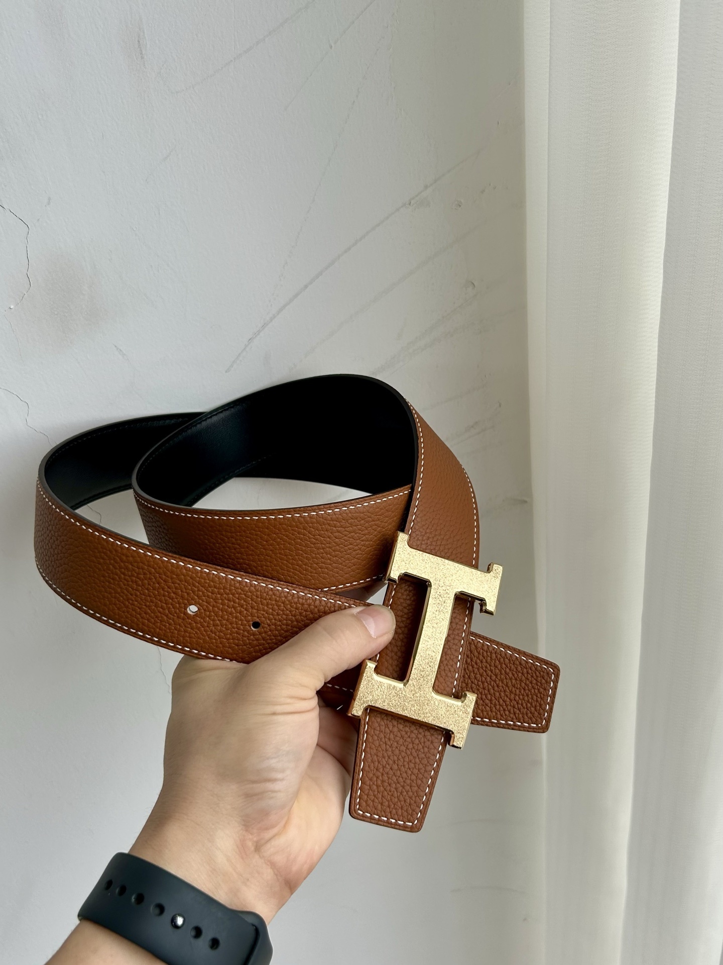 Premium Leather Belt with Iconic H Buckle - Classic Designer Style