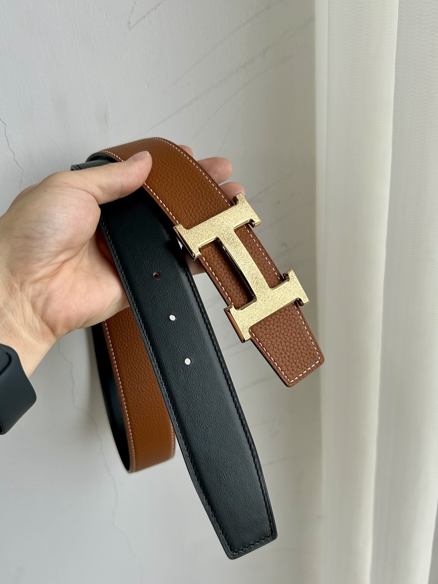 Premium Leather Belt with Iconic H Buckle - Classic Designer Style