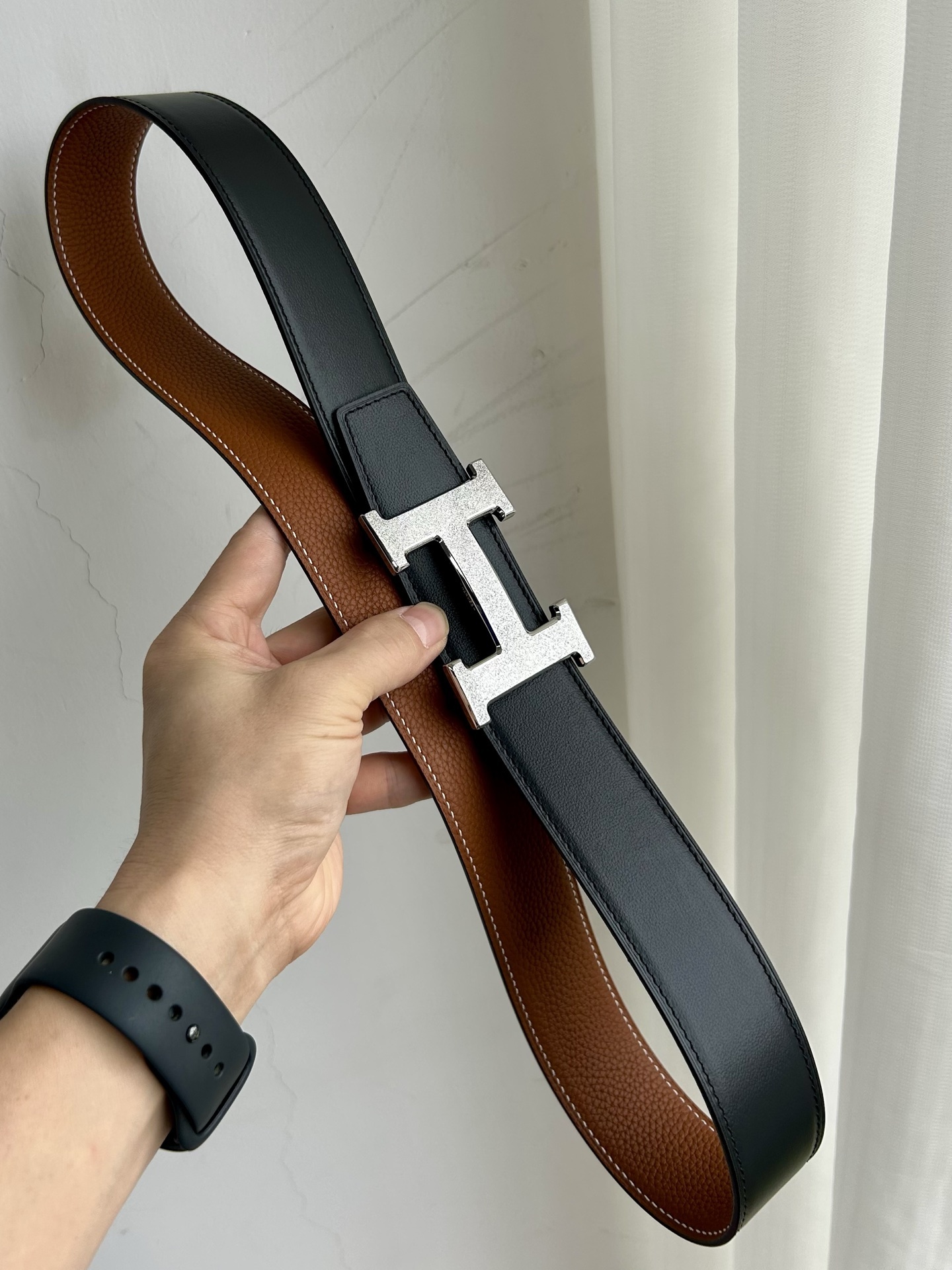 Premium Leather Belt with Iconic H Buckle - Classic Designer Style