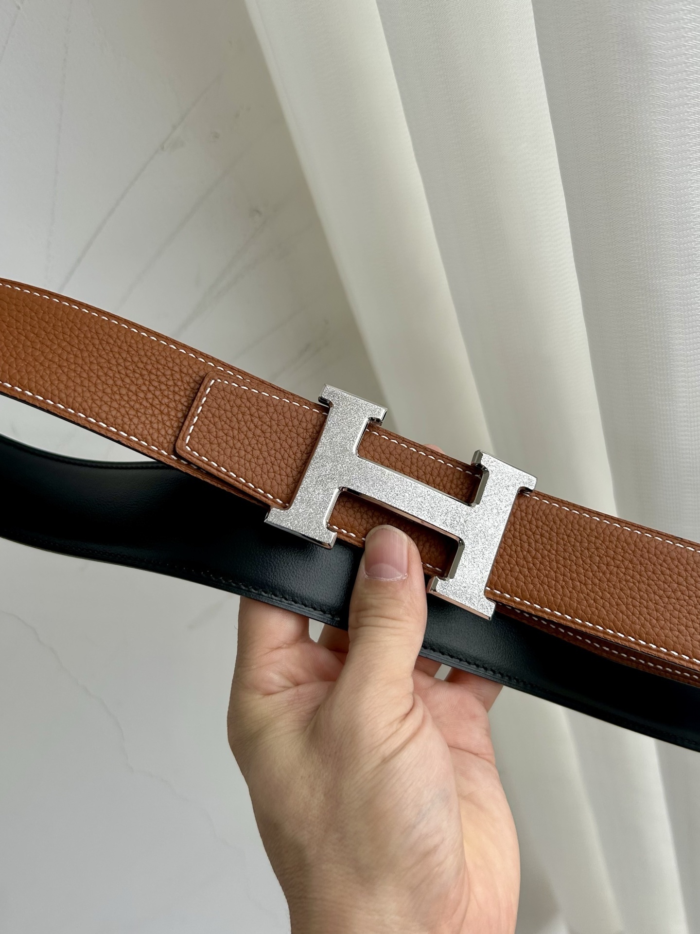 Premium Leather Belt with Iconic H Buckle - Classic Designer Style