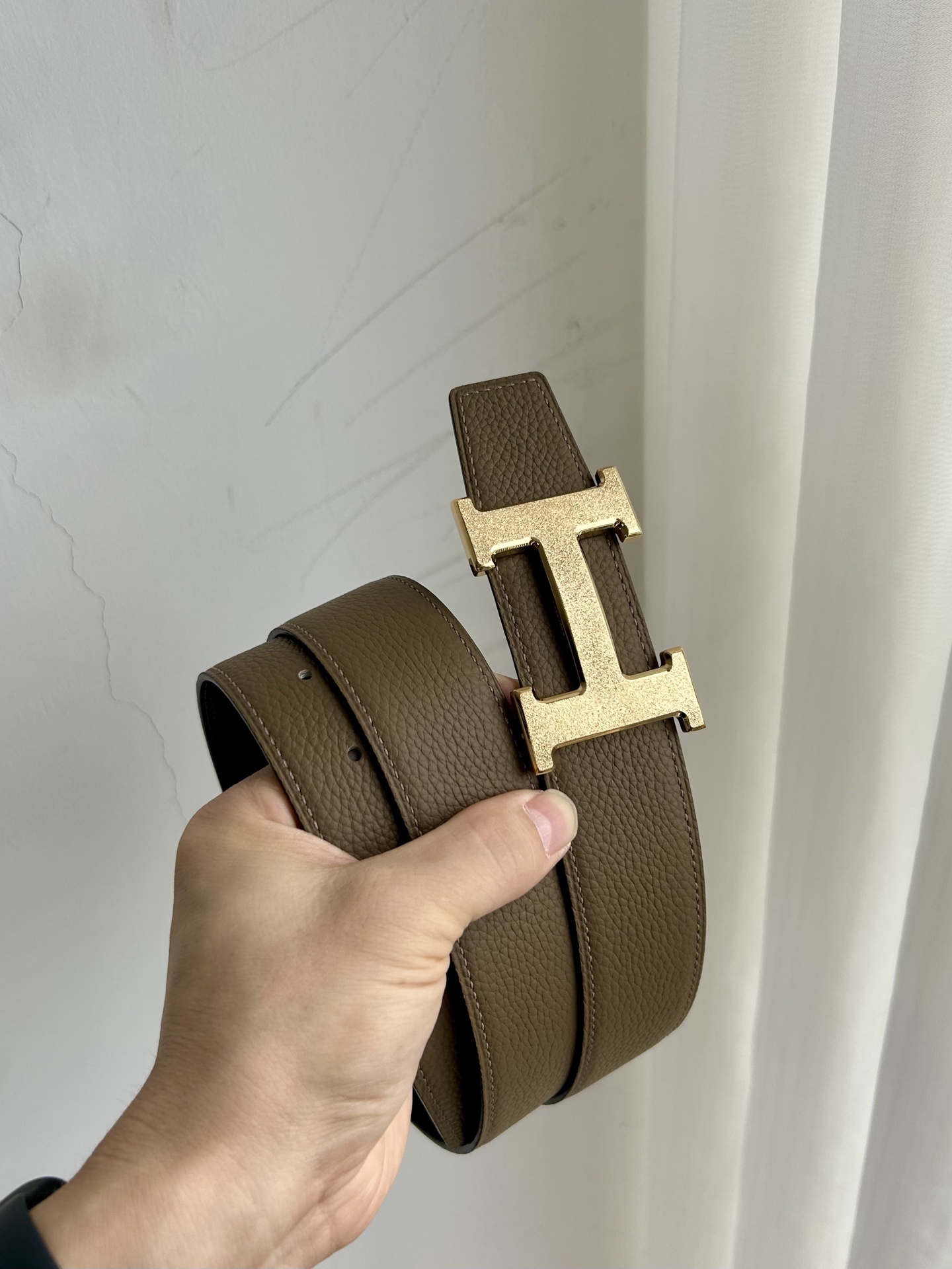 Luxury H Buckle Leather Belt - Premium Etoupe Brown for Men & Women
