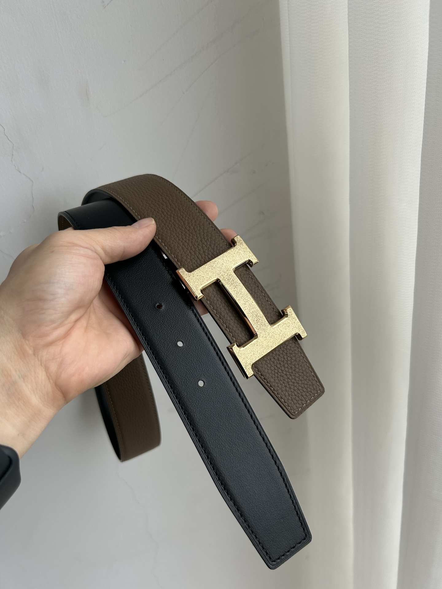 Luxury H Buckle Leather Belt - Premium Etoupe Brown for Men & Women