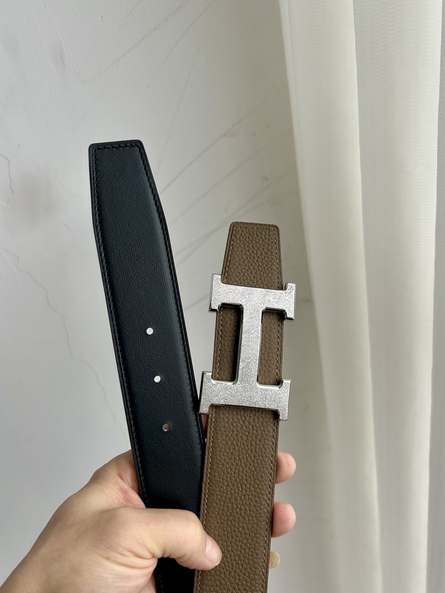 Luxury H Buckle Leather Belt - Premium Etoupe Brown for Men & Women