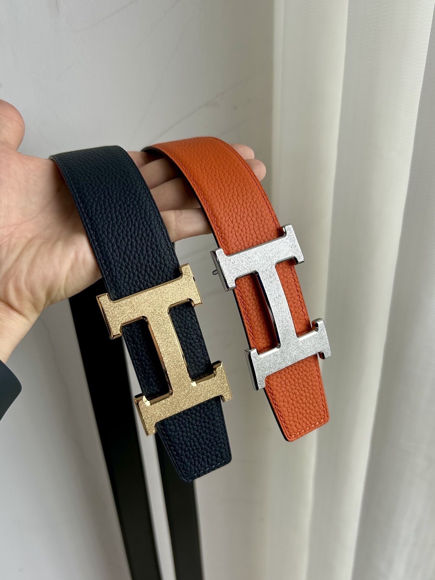 Luxury Pebbled Leather Belt with Iconic H Buckle – Premium Style