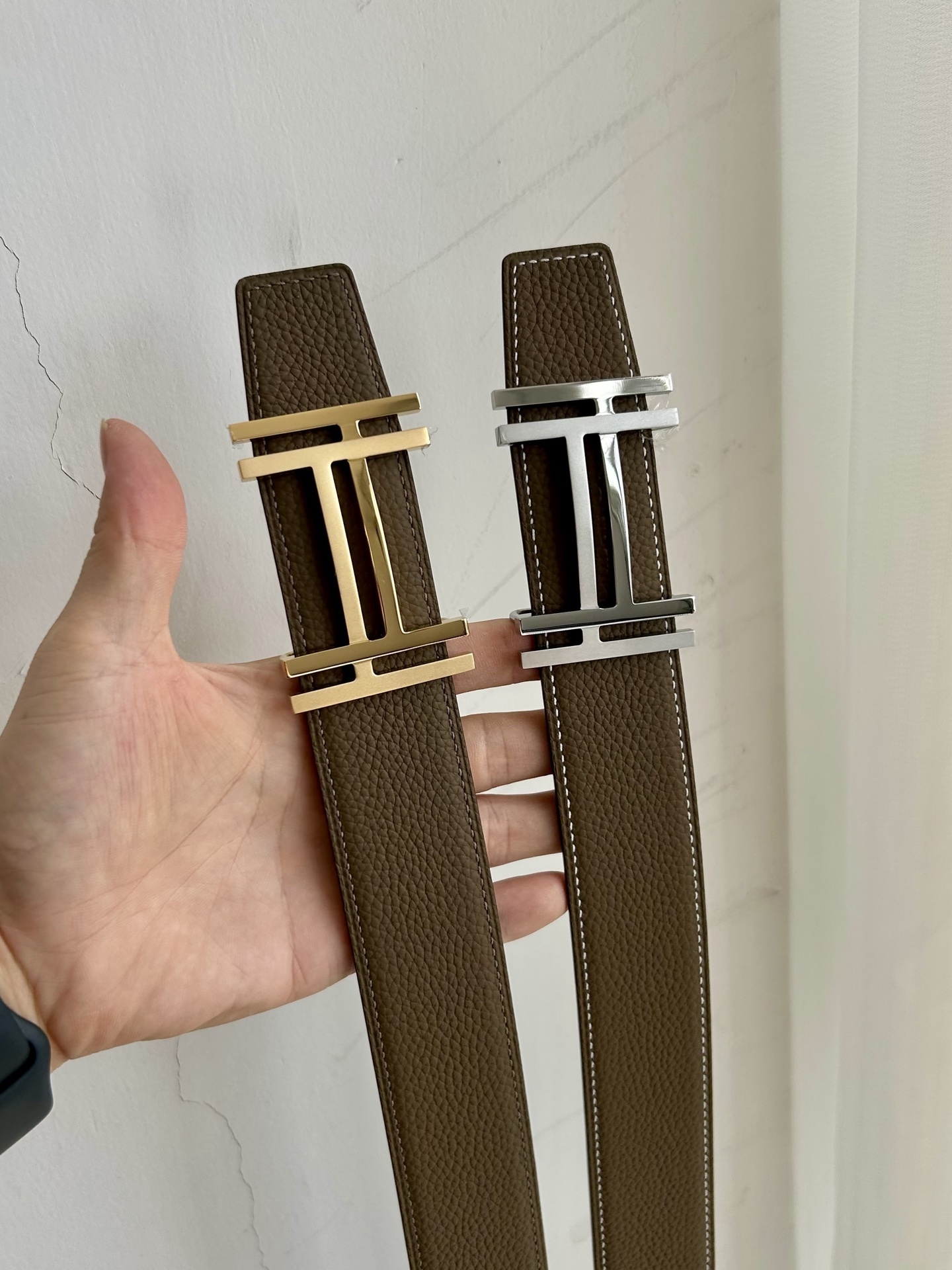 Luxury H Buckle Leather Belt – Premium Brown Pebbled Leather