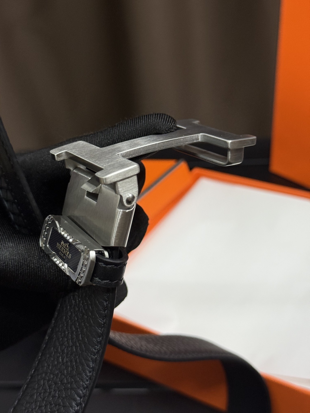 Luxury Men's Hermes Black Pebbled Leather Belt - Silver H Buckle