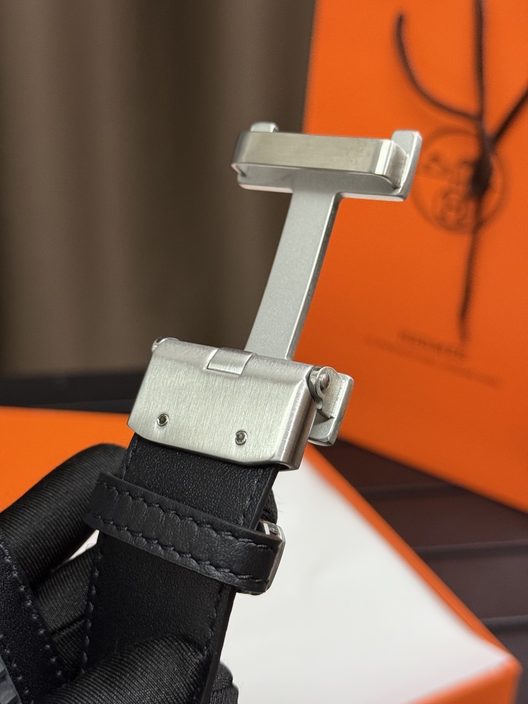 Luxury Men's Hermes Black Pebbled Leather Belt - Silver H Buckle