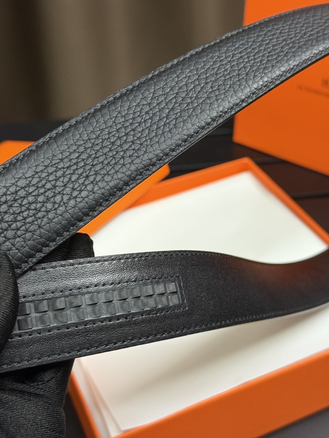 Luxury Men's Hermes Black Pebbled Leather Belt - Silver H Buckle