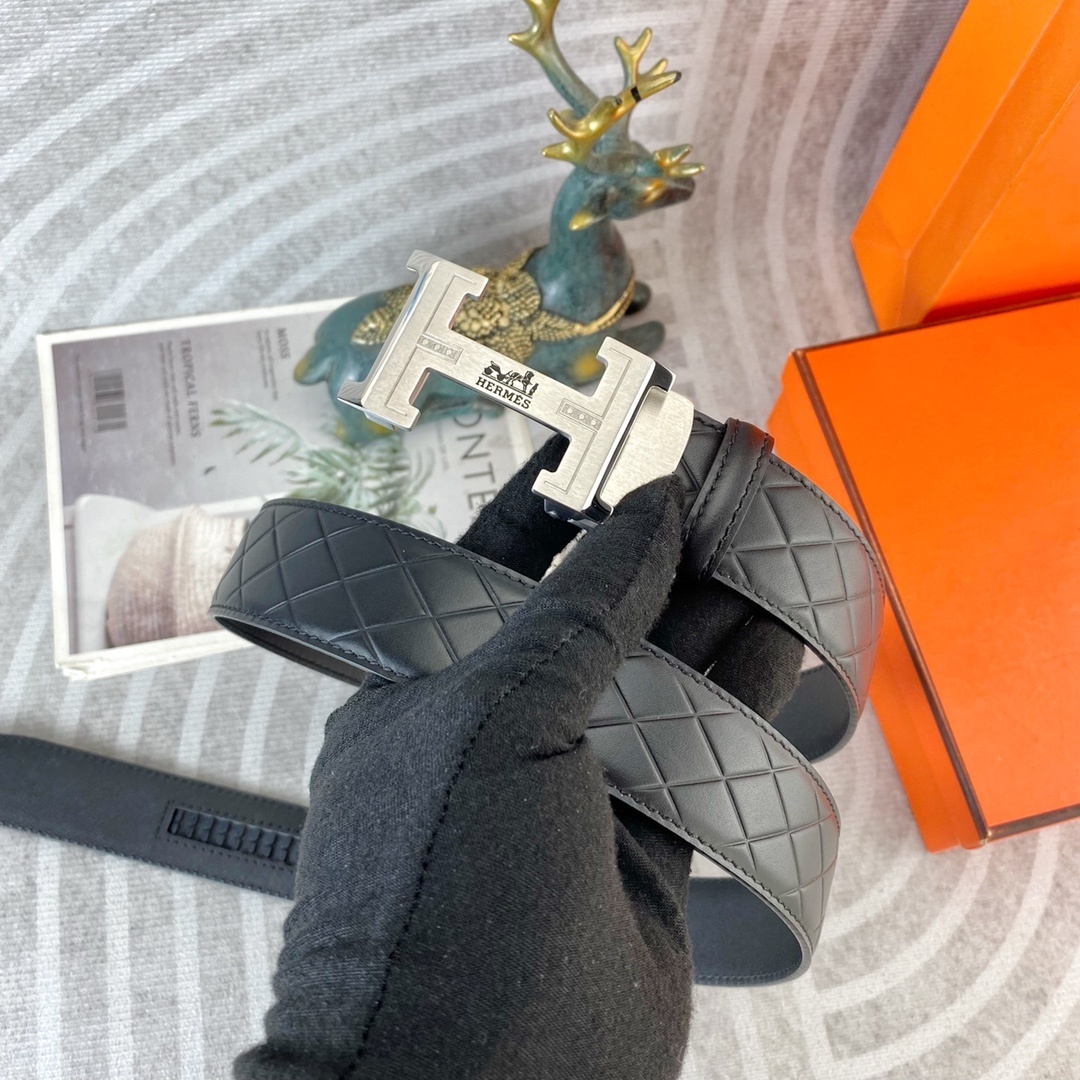 Hermes Men's Black Quilted Leather Belt with Silver H Buckle