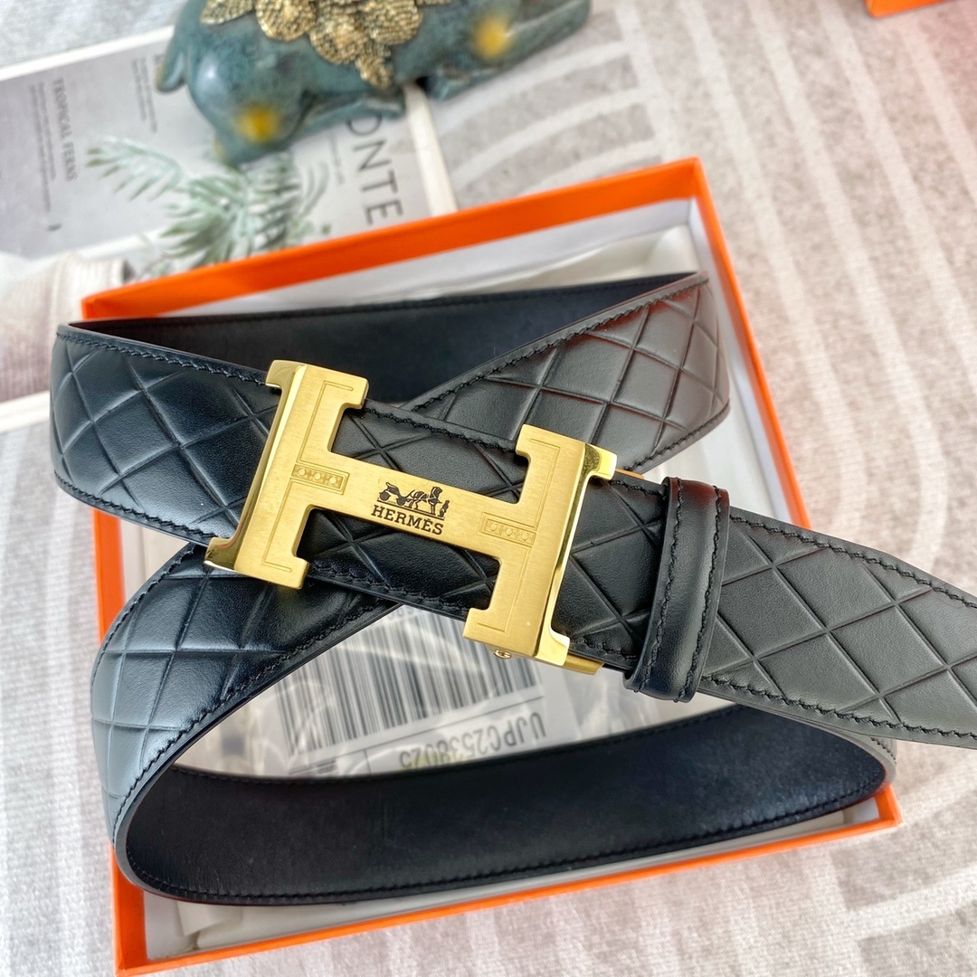 Hermes Men's Black Quilted Leather Belt with Gold H Buckle