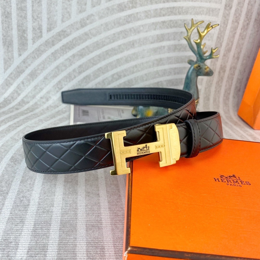 Hermes Men's Black Quilted Leather Belt with Gold H Buckle