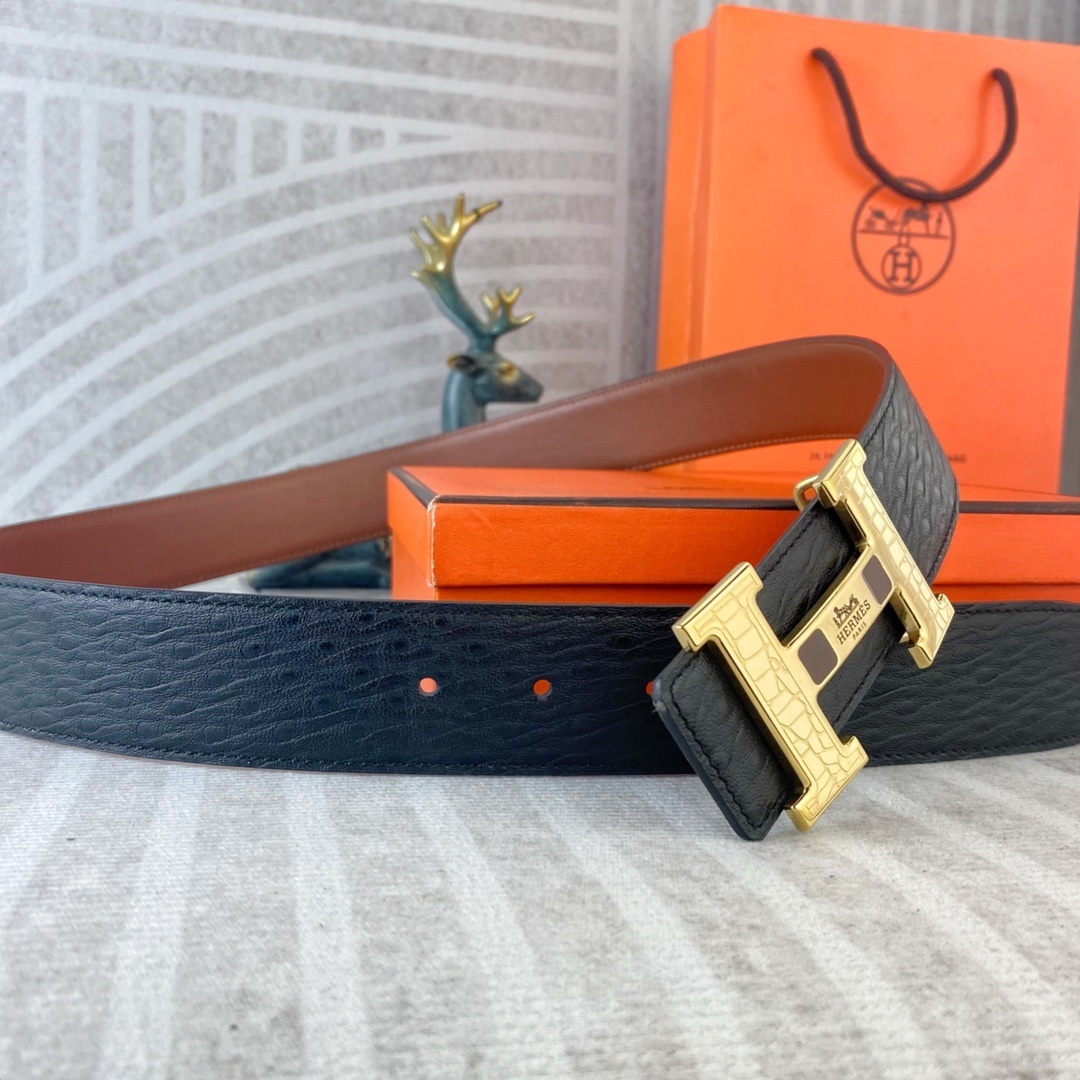 Hermès Signature H Buckle Belt Black Textured Leather Gold-Tone
