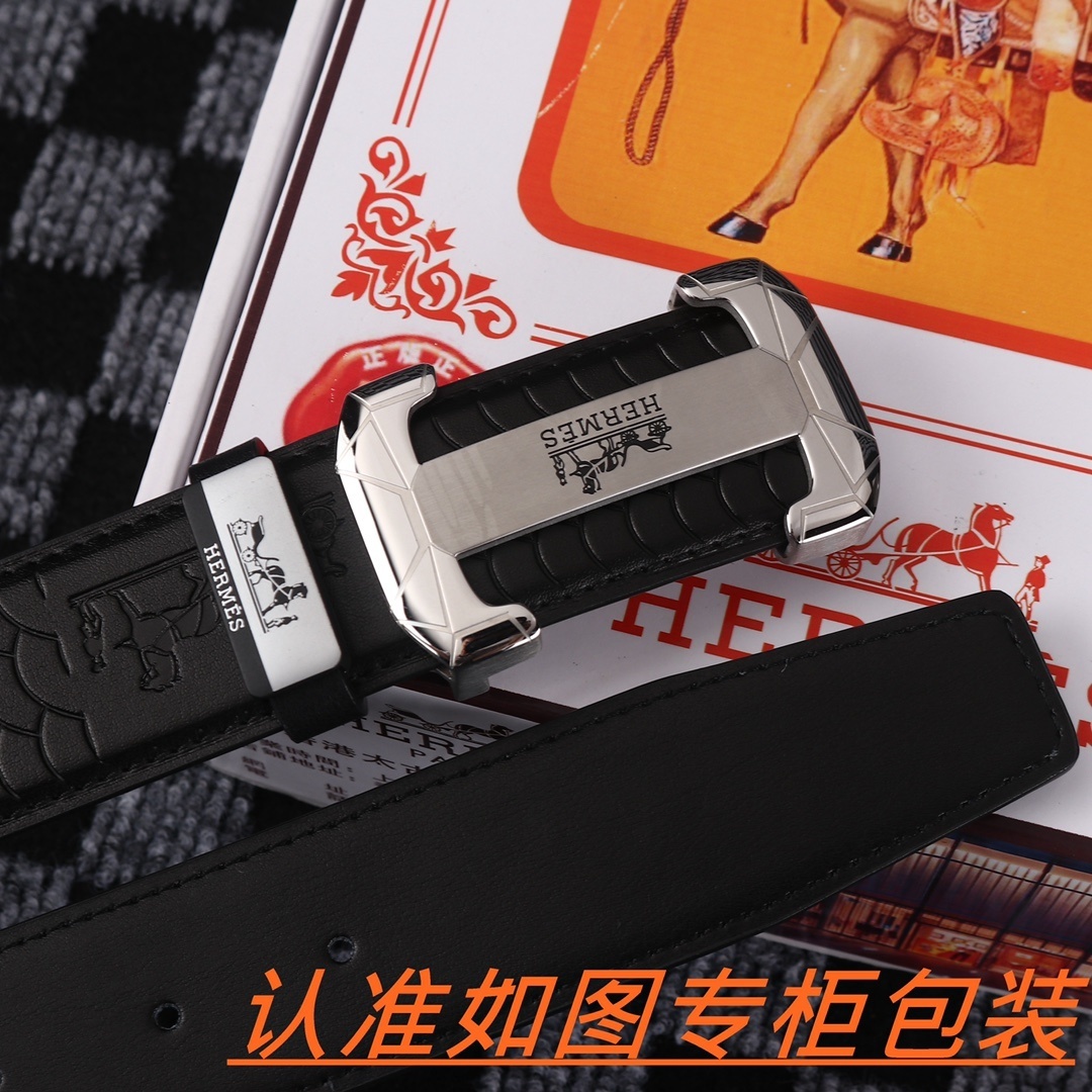 Hermès Men's Luxury Black Textured Leather Belt - Silver H Buckle