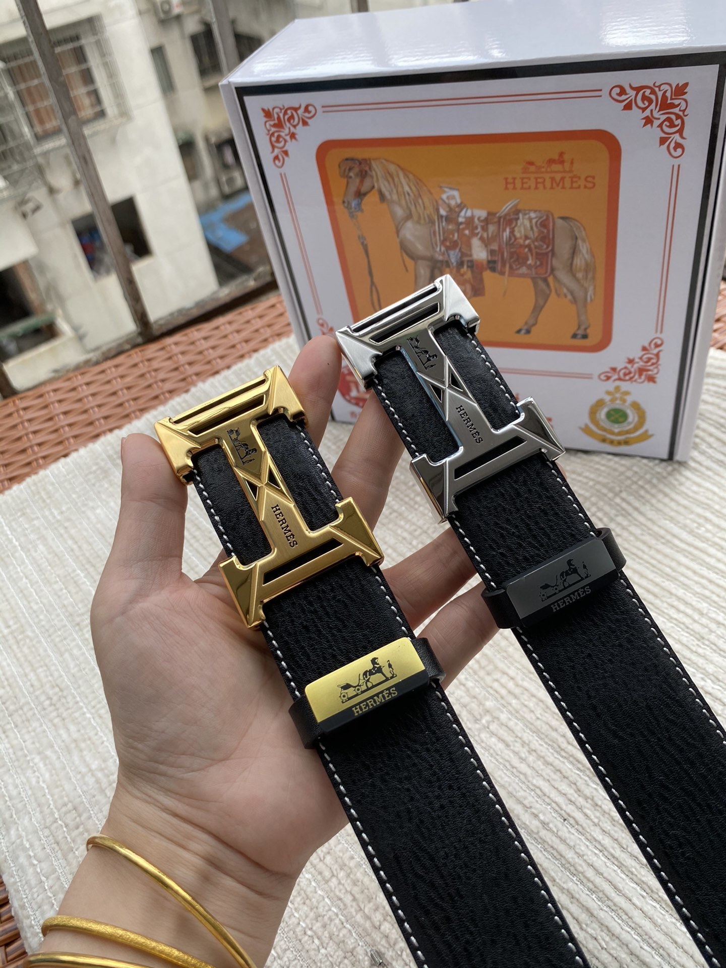 Hermès Black Leather Belt with Iconic Gold H Buckle for Men