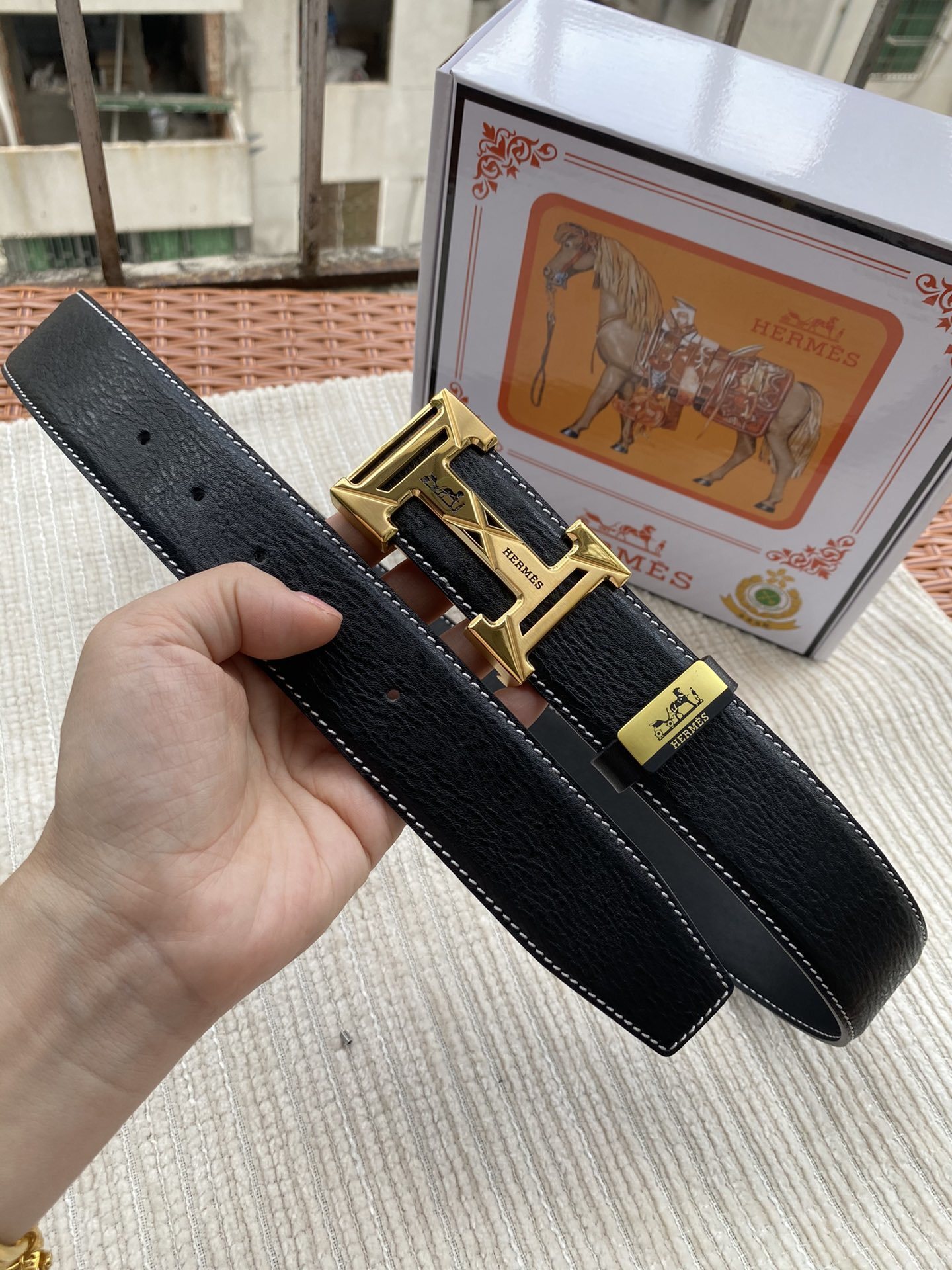 Hermès Black Leather Belt with Iconic Gold H Buckle for Men