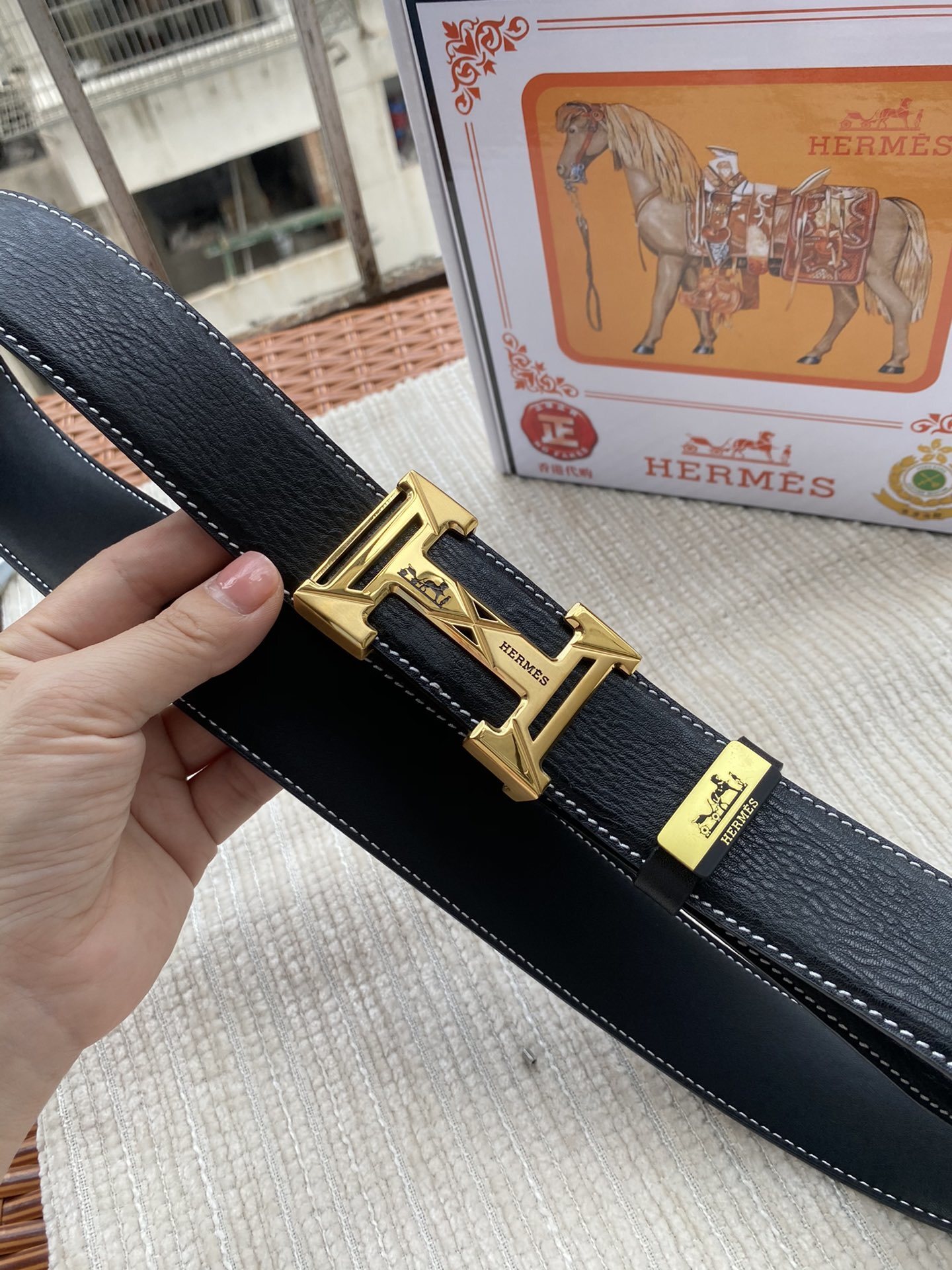 Hermès Black Leather Belt with Iconic Gold H Buckle for Men