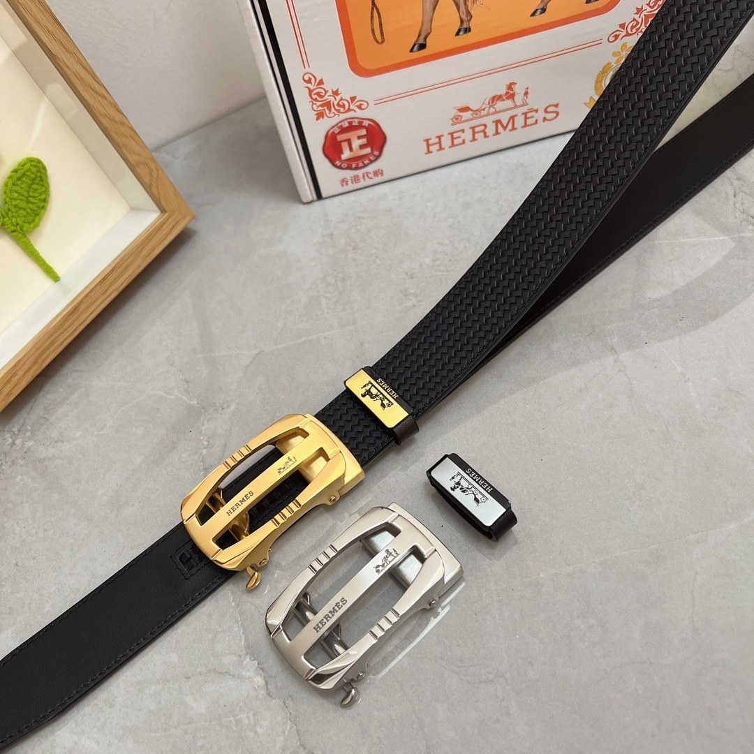 Luxury Men's Black Textured Leather Belt with Silver Logo Buckle