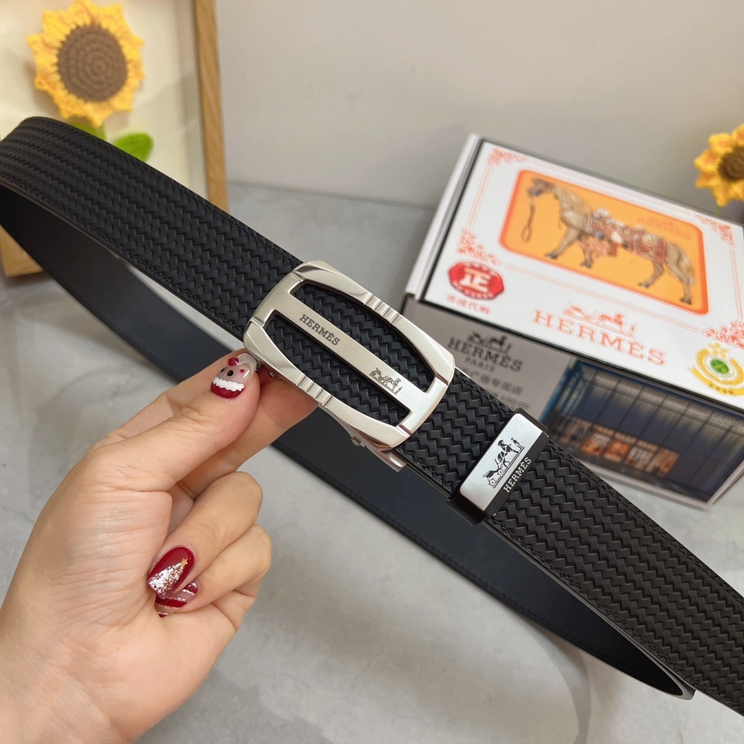 Luxury Men's Black Textured Leather Belt with Silver Logo Buckle