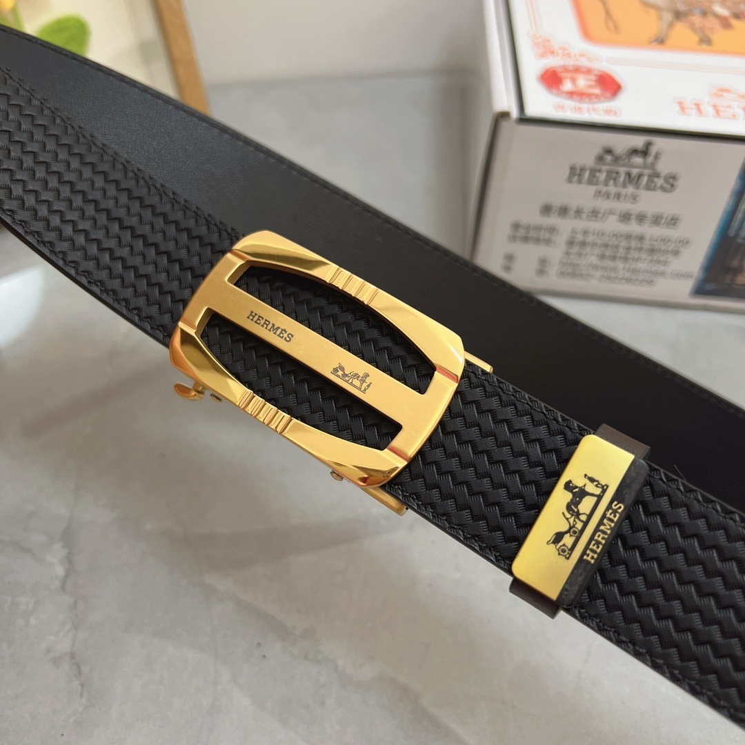 Luxury Hermès Men's Belt - Gold H Buckle Black Textured Leather