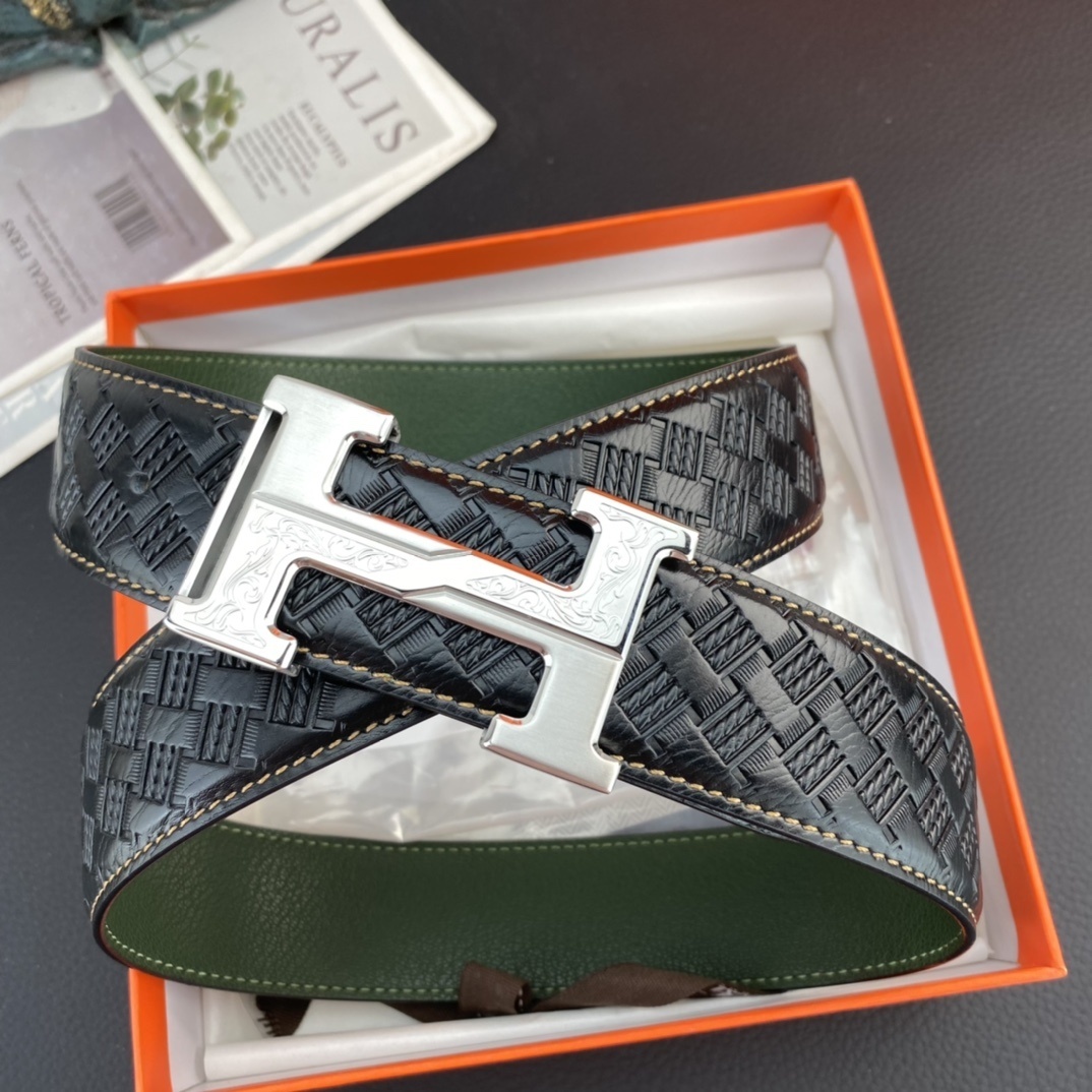 Luxury Men's Leather Belt with Engraved Silver H-Buckle - Black