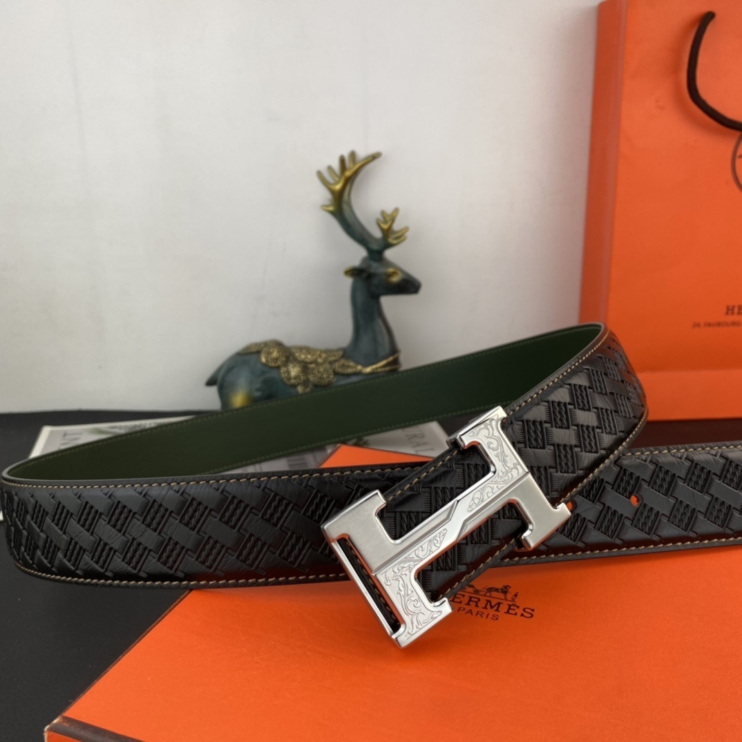 Luxury Men's Leather Belt with Engraved Silver H-Buckle - Black