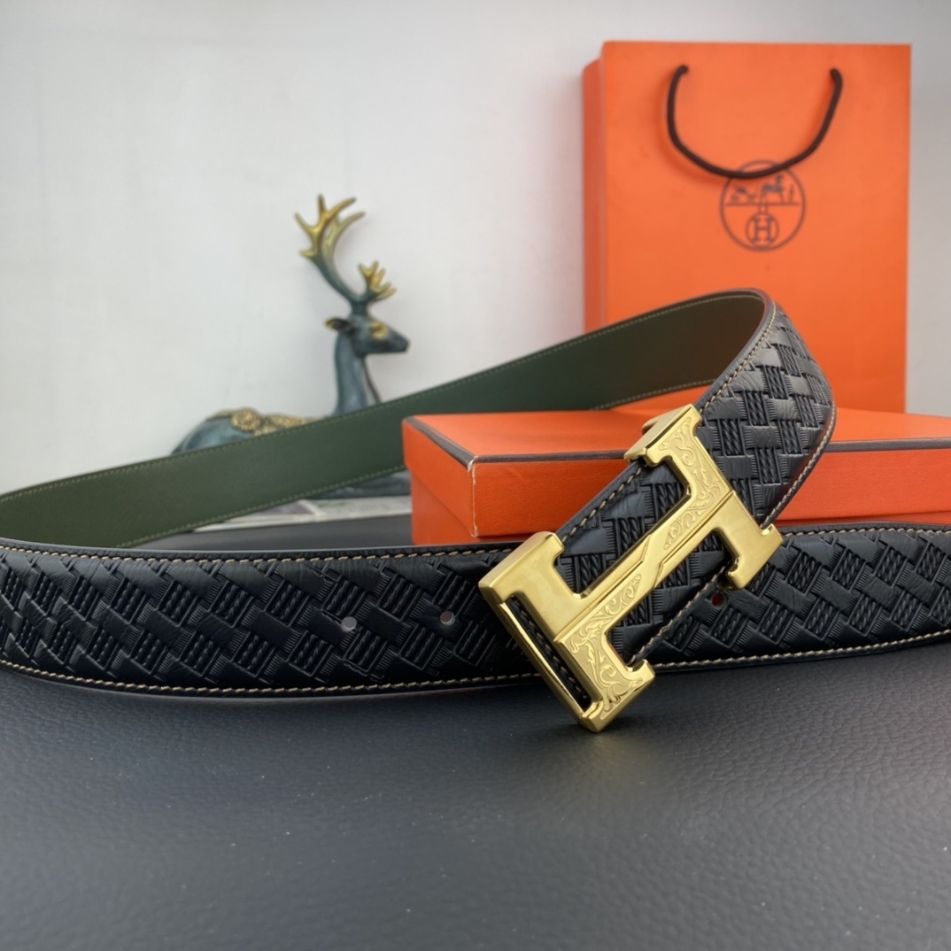 Premium Engraved Gold H Buckle Leather Belt - Black & Green Reversible