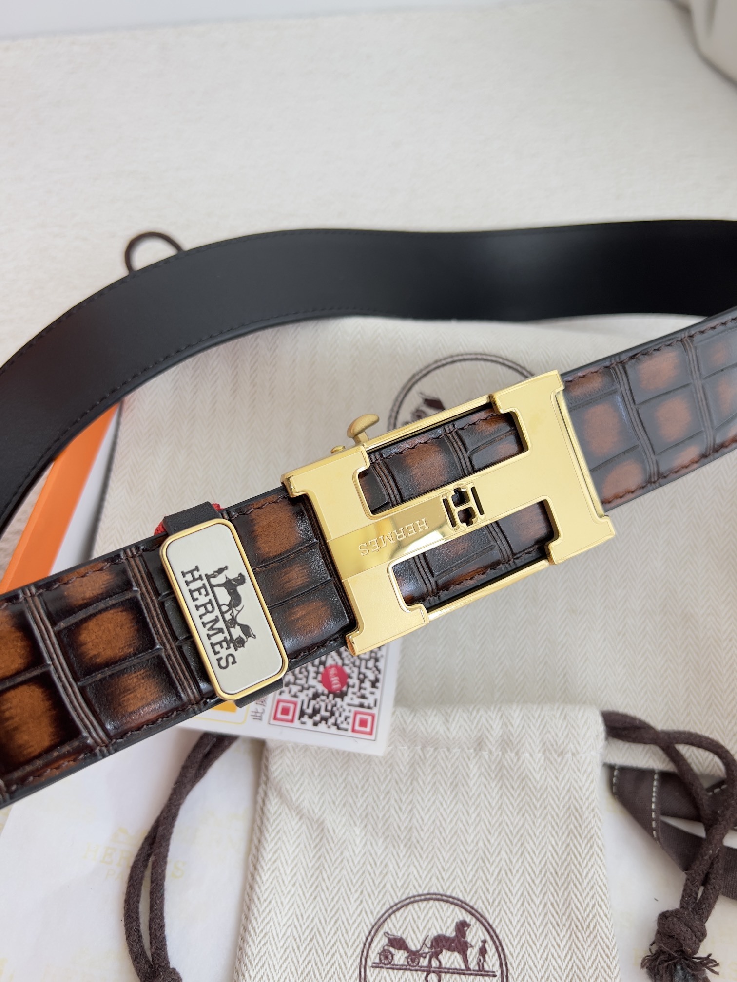 Luxury Men's Brown Crocodile Leather Belt with Gold H Buckle