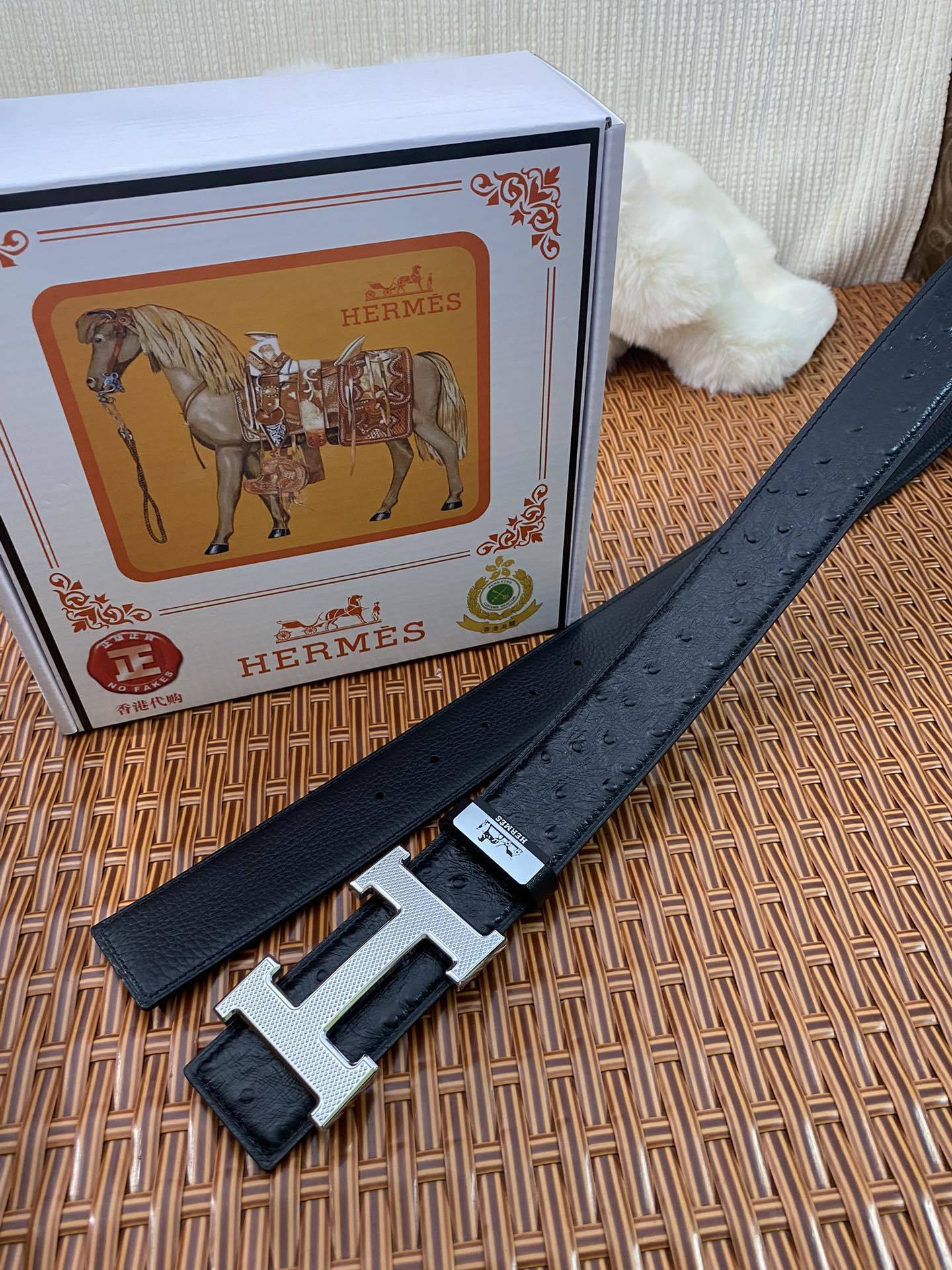 Luxury Hermes Black Ostrich Leather Belt with Silver H Buckle