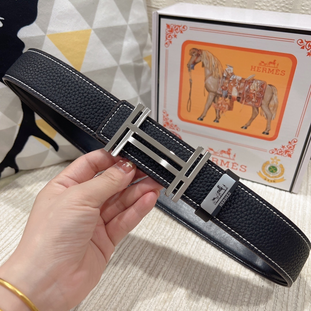 Luxury Men's Black Leather Belt with Iconic Silver H-Buckle