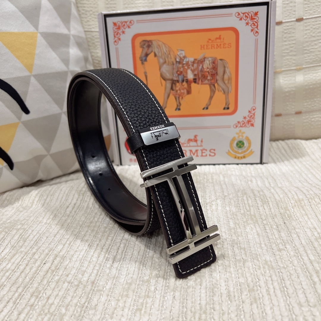 Luxury Men’s Black Leather Belt with Iconic Silver H-Buckle
