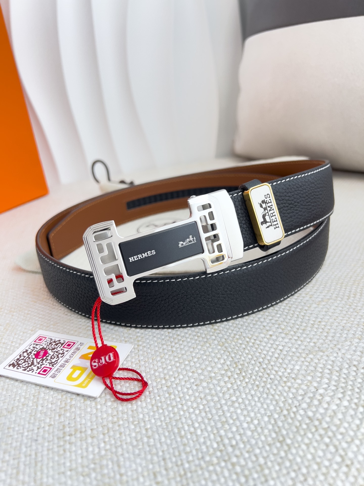 Hermes Men's Luxury Black Reversible Leather Belt with Silver Buckle