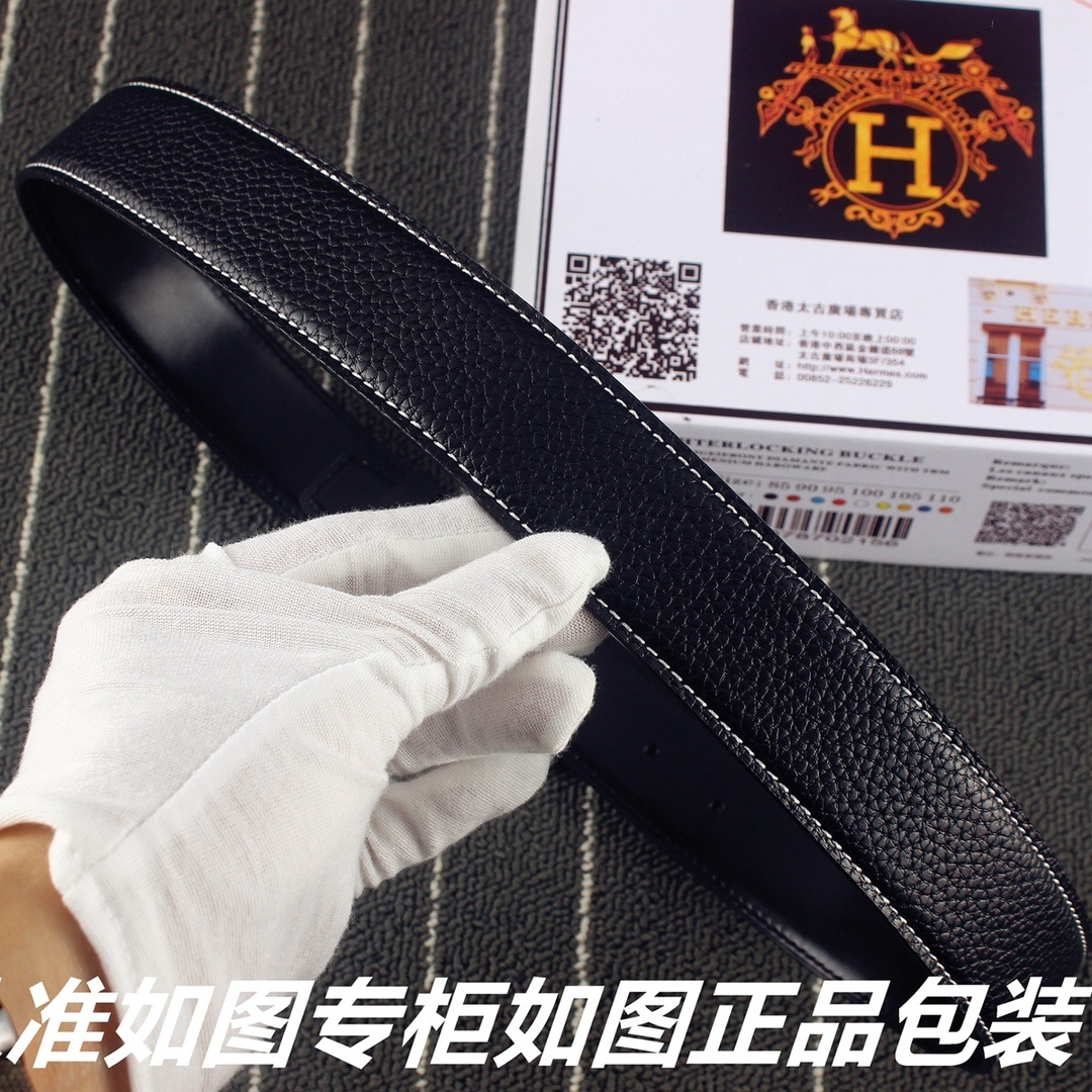 Luxury Men's Hermès Black Leather Belt with Engraved H Buckle