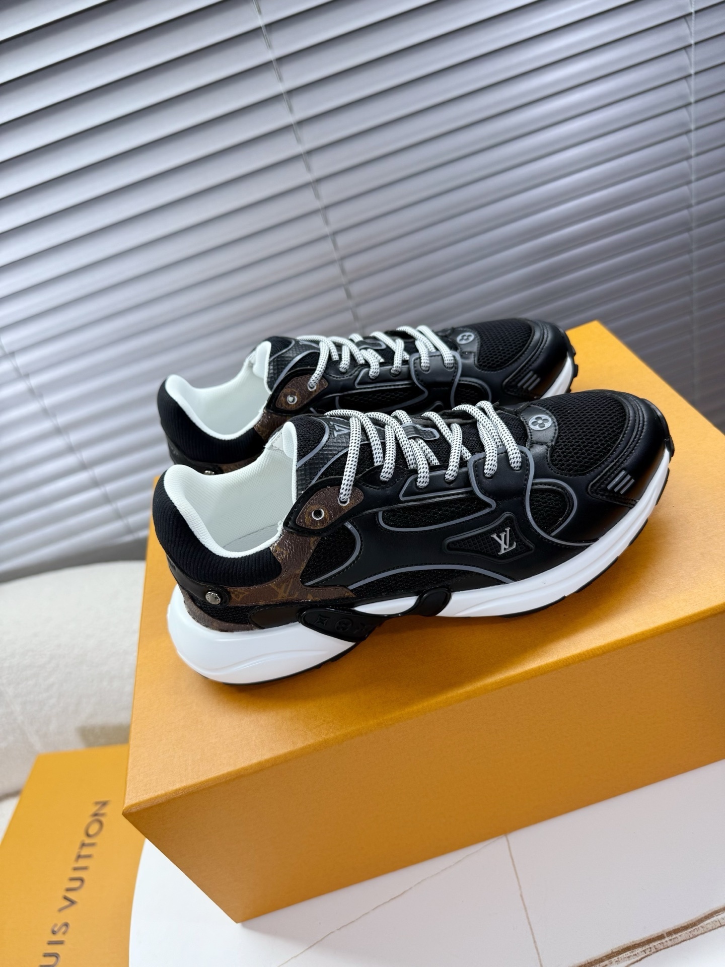 Louis Vuitton Men's Black & White Luxury Mesh Runner Sneakers