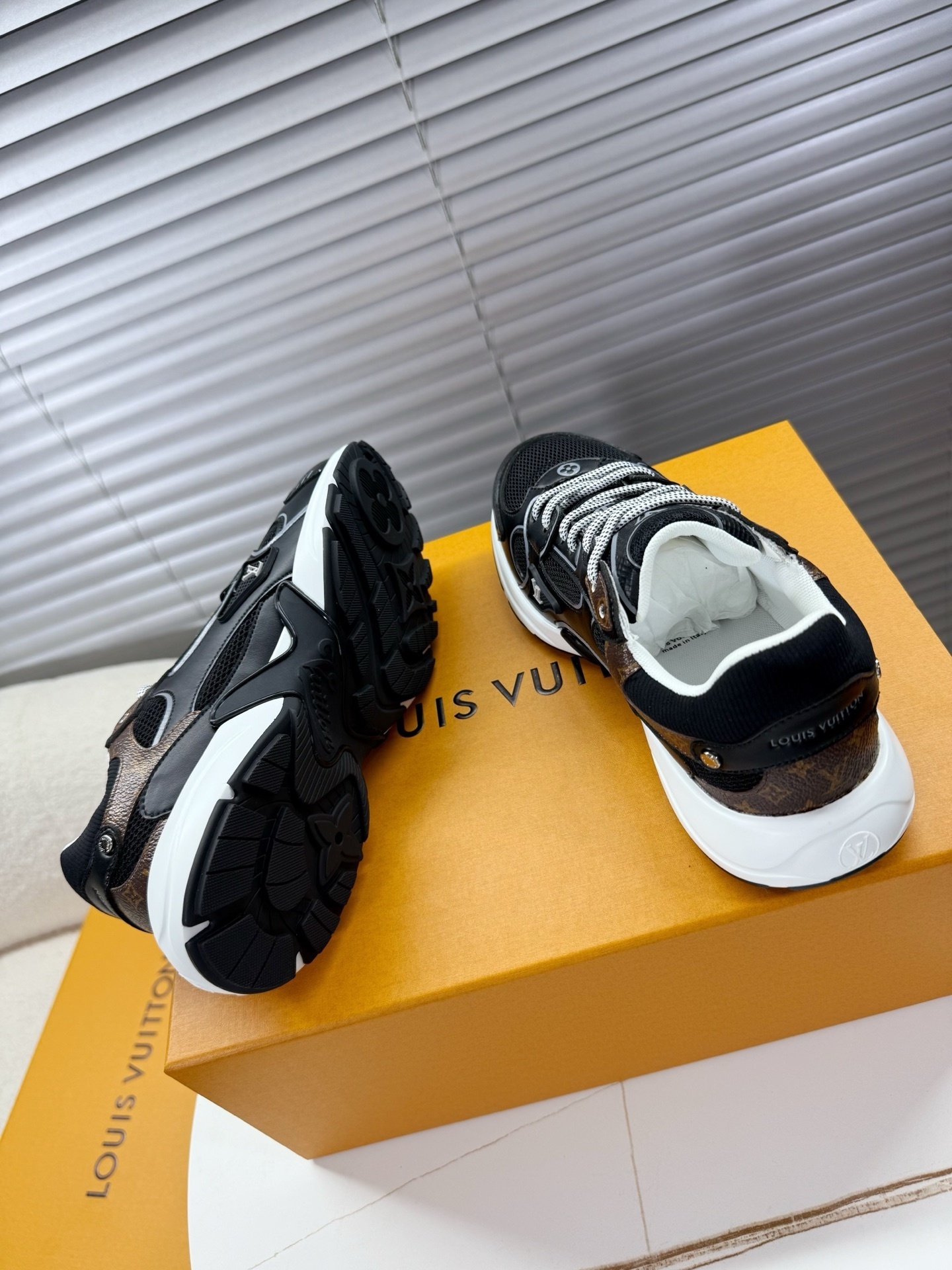 Louis Vuitton Men's Black & White Luxury Mesh Runner Sneakers