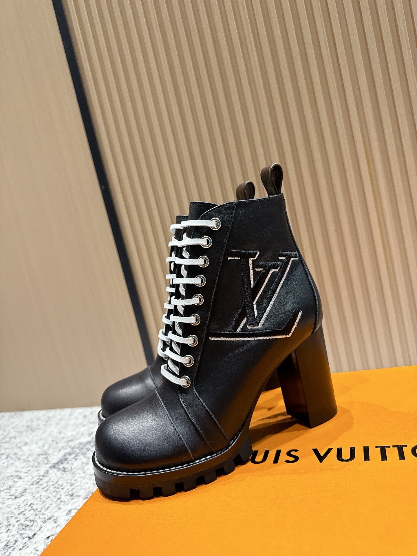 Louis Vuitton Star Trail Ankle Boots - Black Calf Leather