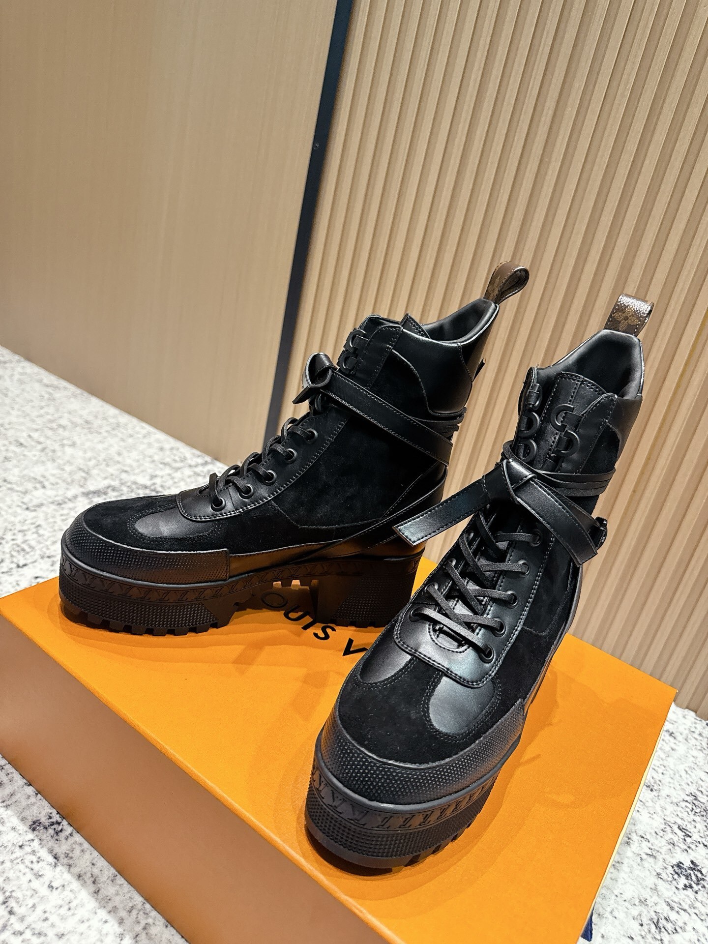 Louis Vuitton Laureate Platform Desert Boots - Black Leather