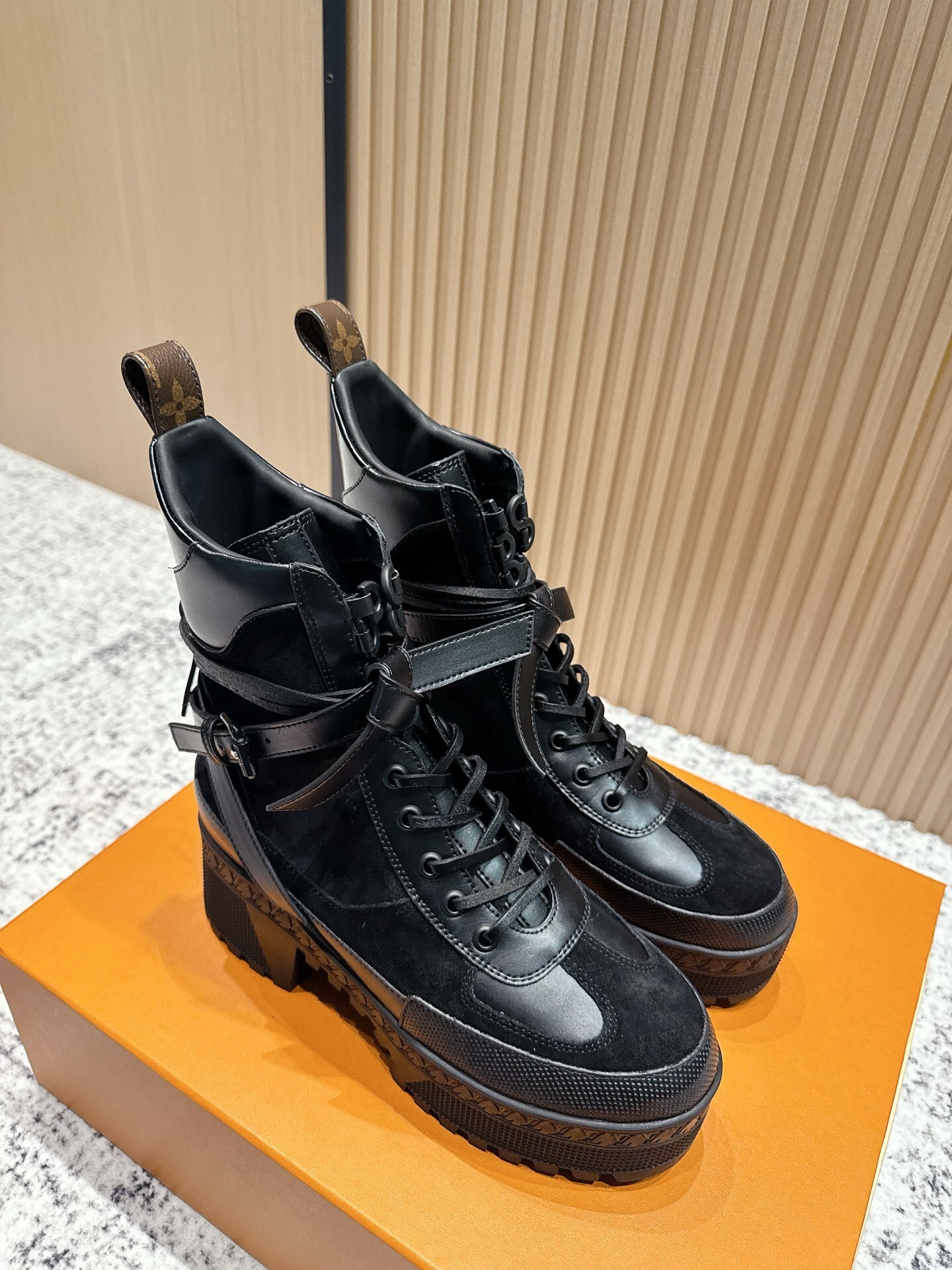 Louis Vuitton Laureate Platform Desert Boots - Black Leather