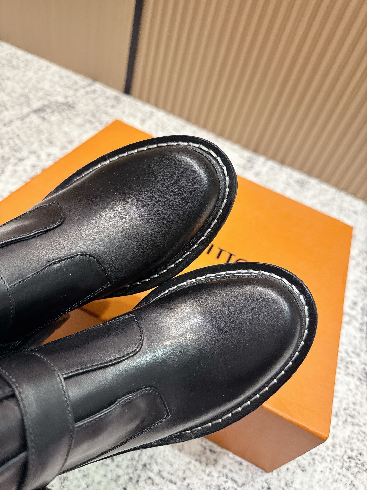 Women's Black Leather Buckle Ankle Boots - Chic Chunky Heel Boots