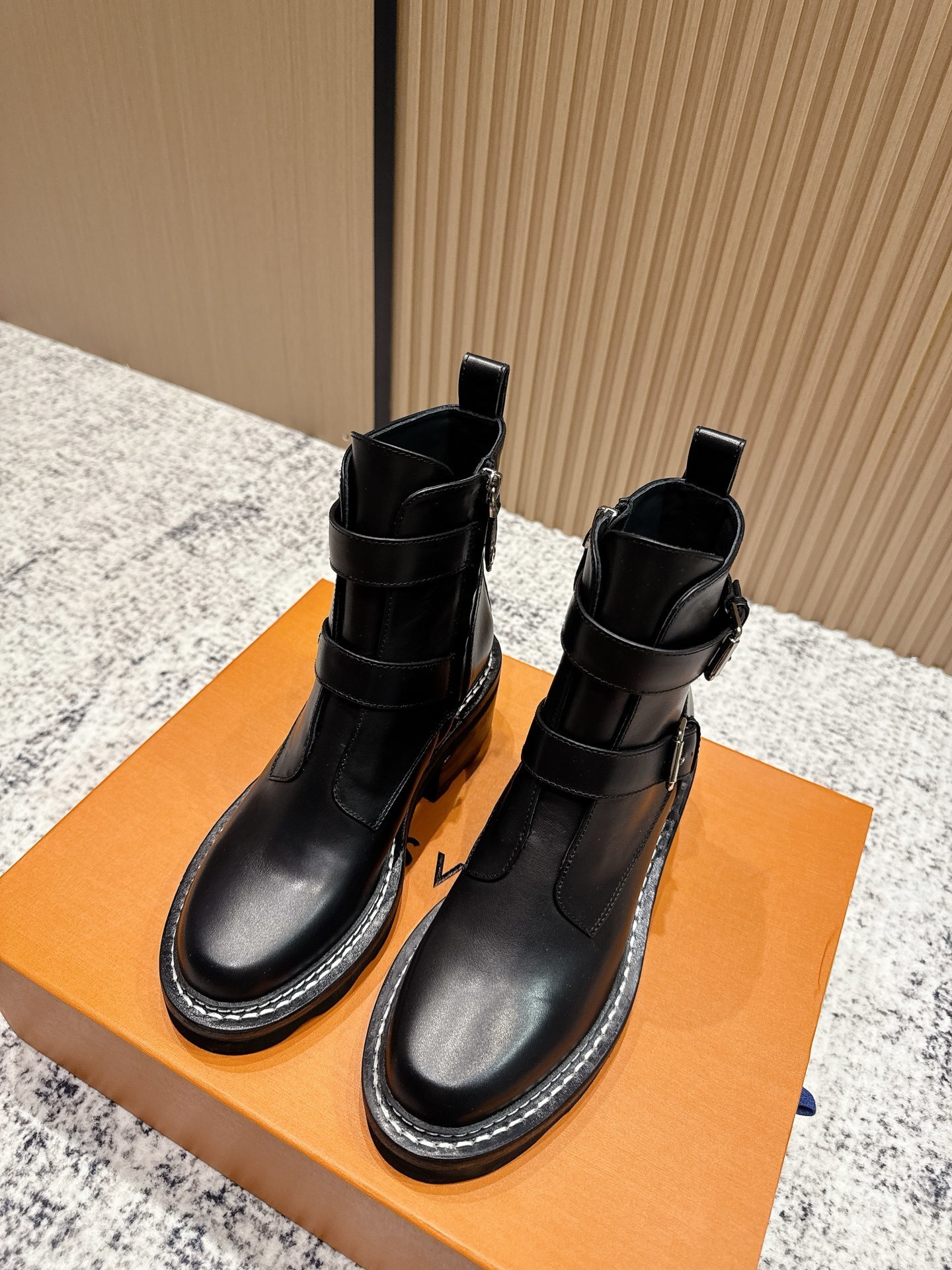 Women’s Black Leather Buckle Ankle Boots – Chic Chunky Heel Boots