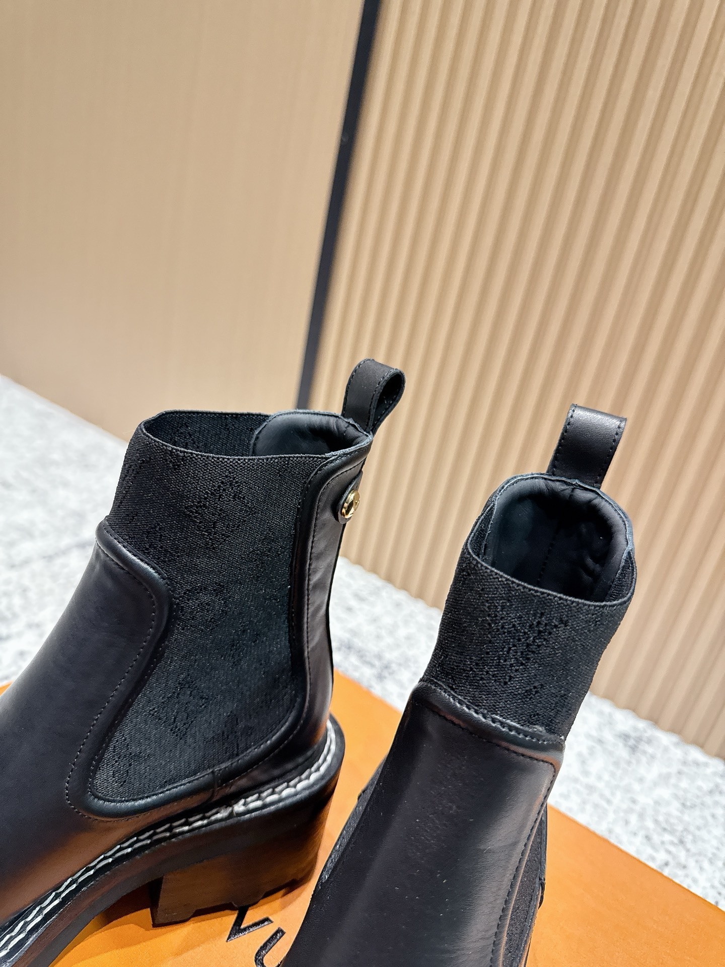 Women's Premium Black Leather Chelsea Ankle Boots - Stylish & Chic