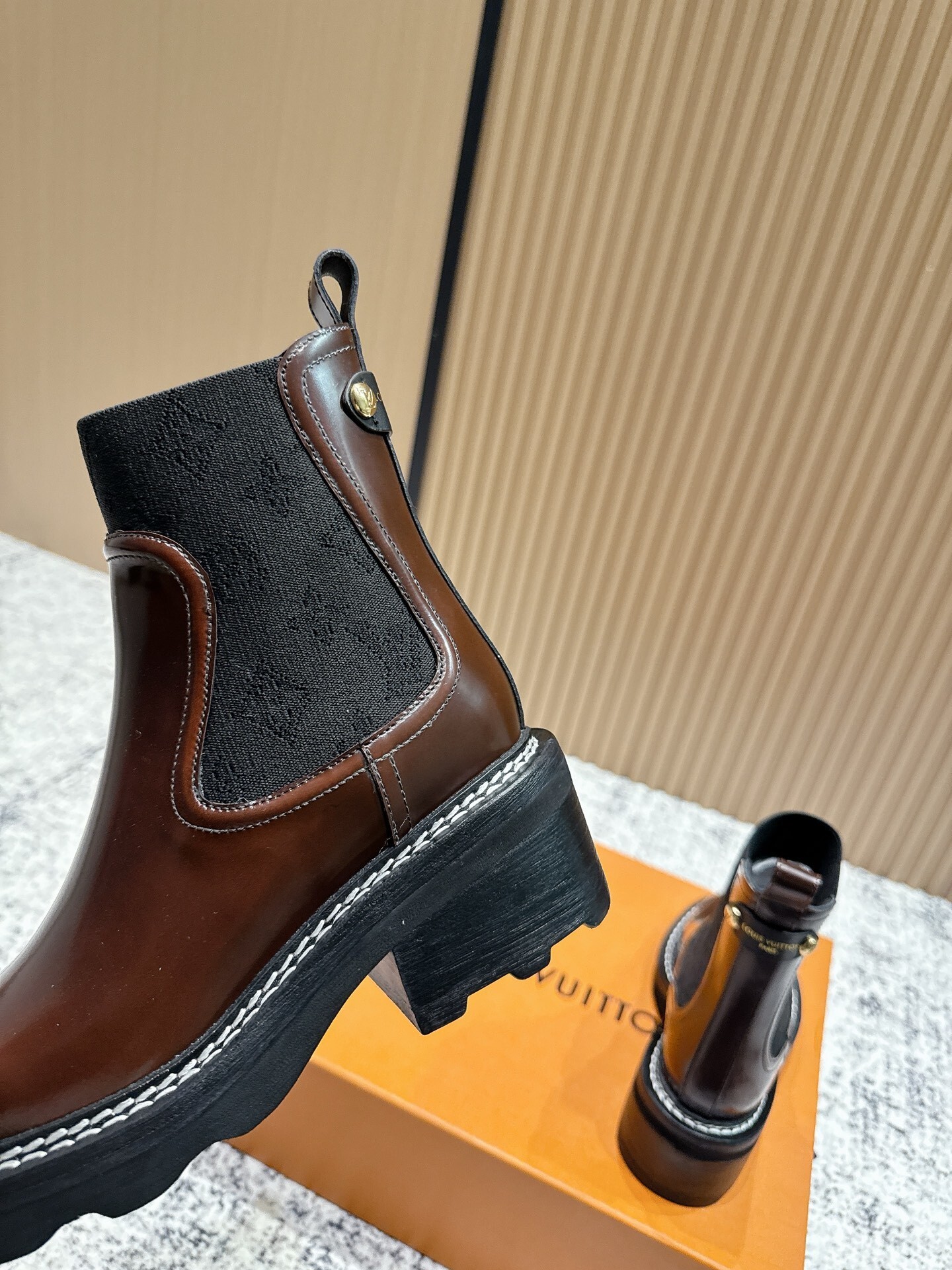 Women's Glossy Mahogany Leather Chelsea Boots with Chunky Sole