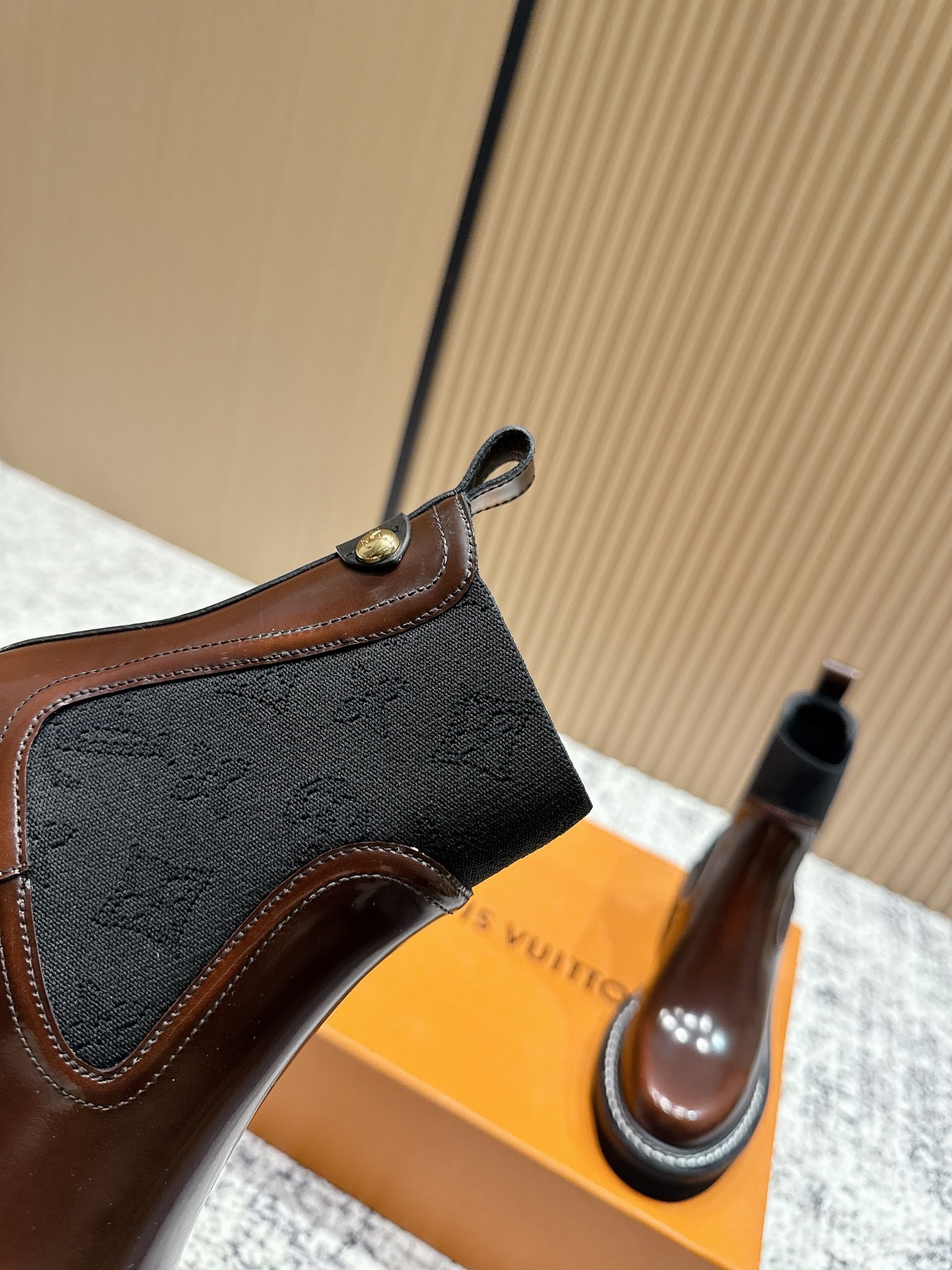 Women's Glossy Mahogany Leather Chelsea Boots with Chunky Sole