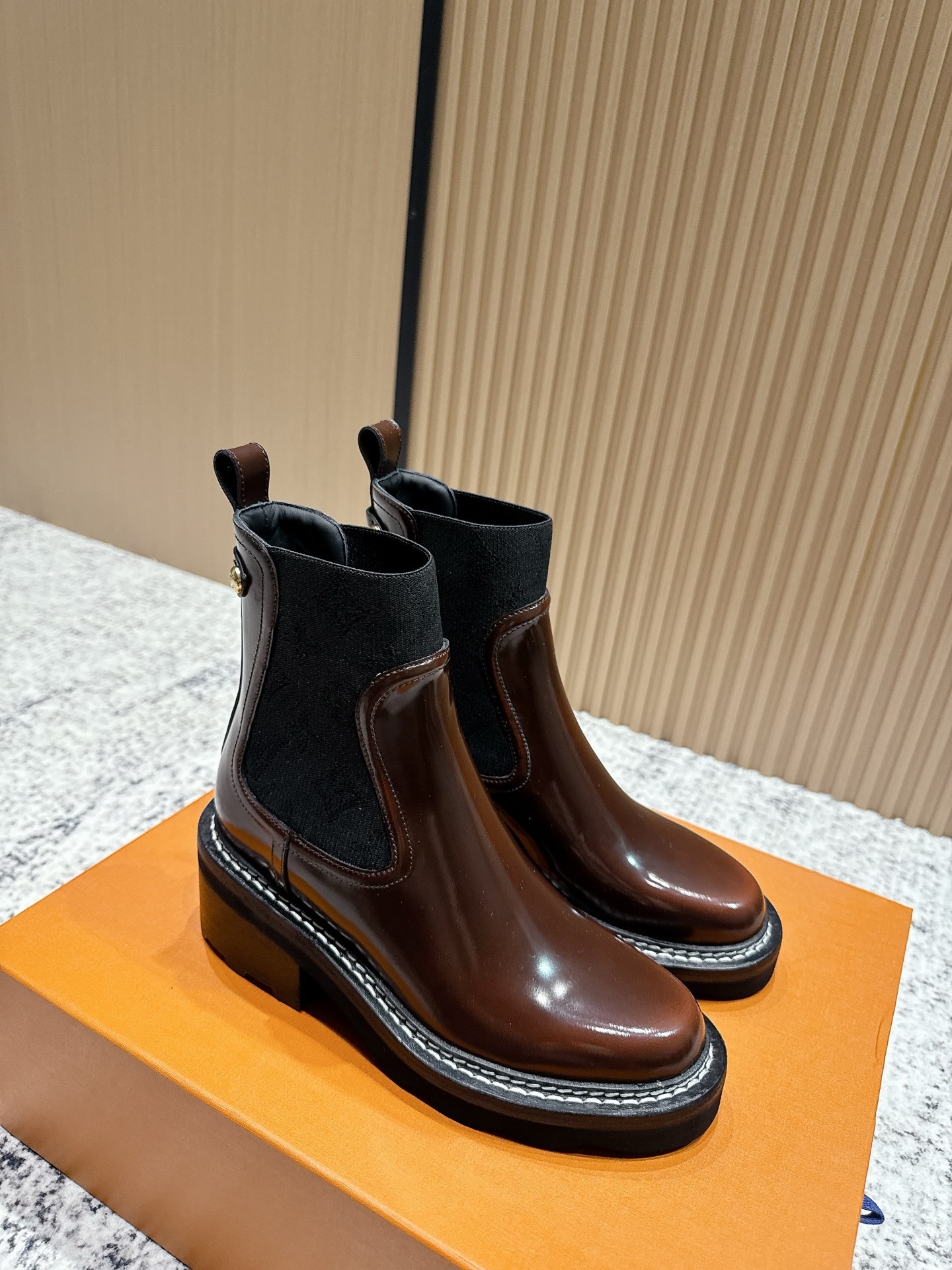 Women's Glossy Mahogany Leather Chelsea Boots with Chunky Sole