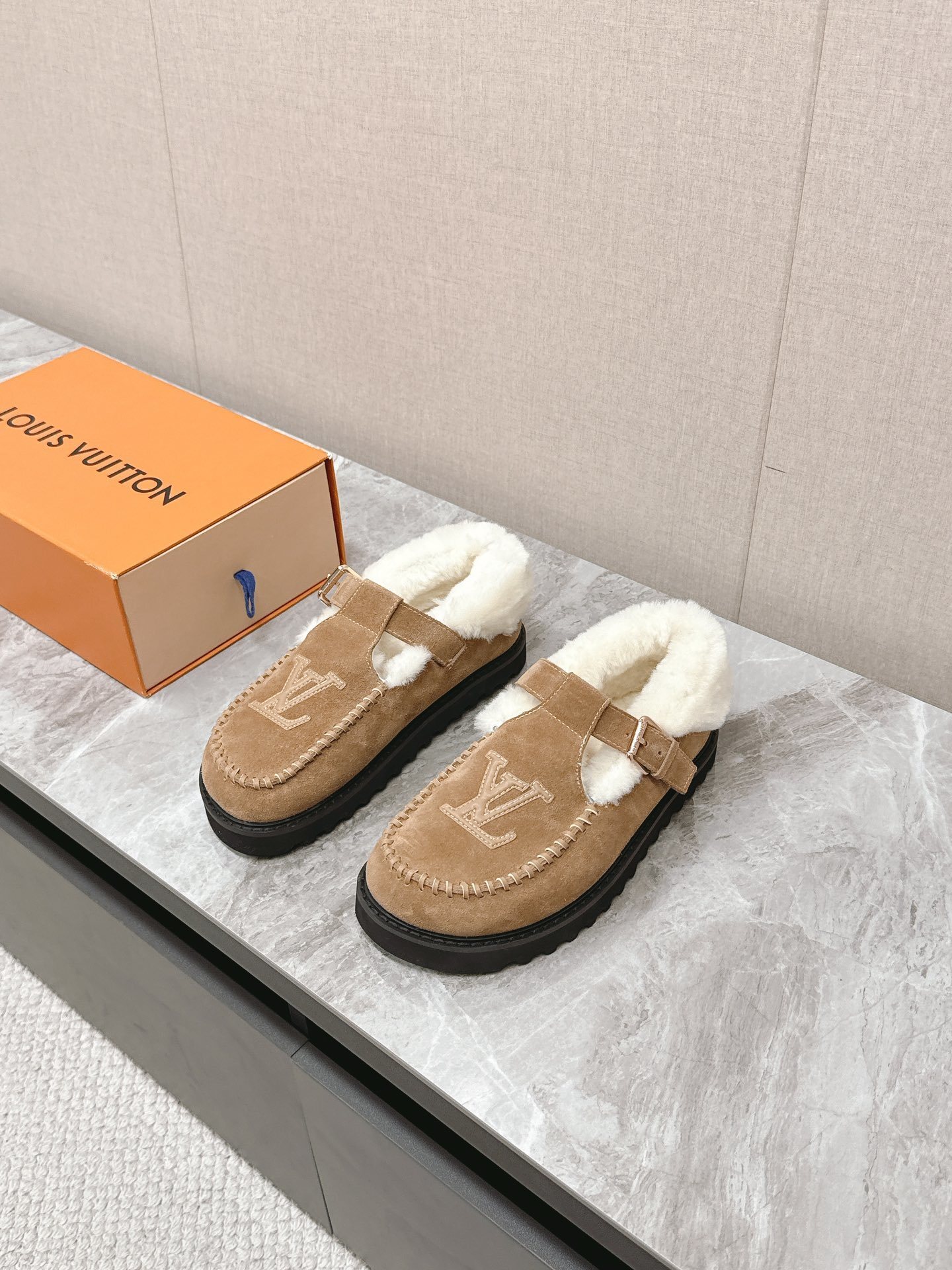 Louis Vuitton Paseo Shearling Clogs – Luxury Suede Comfort Mules